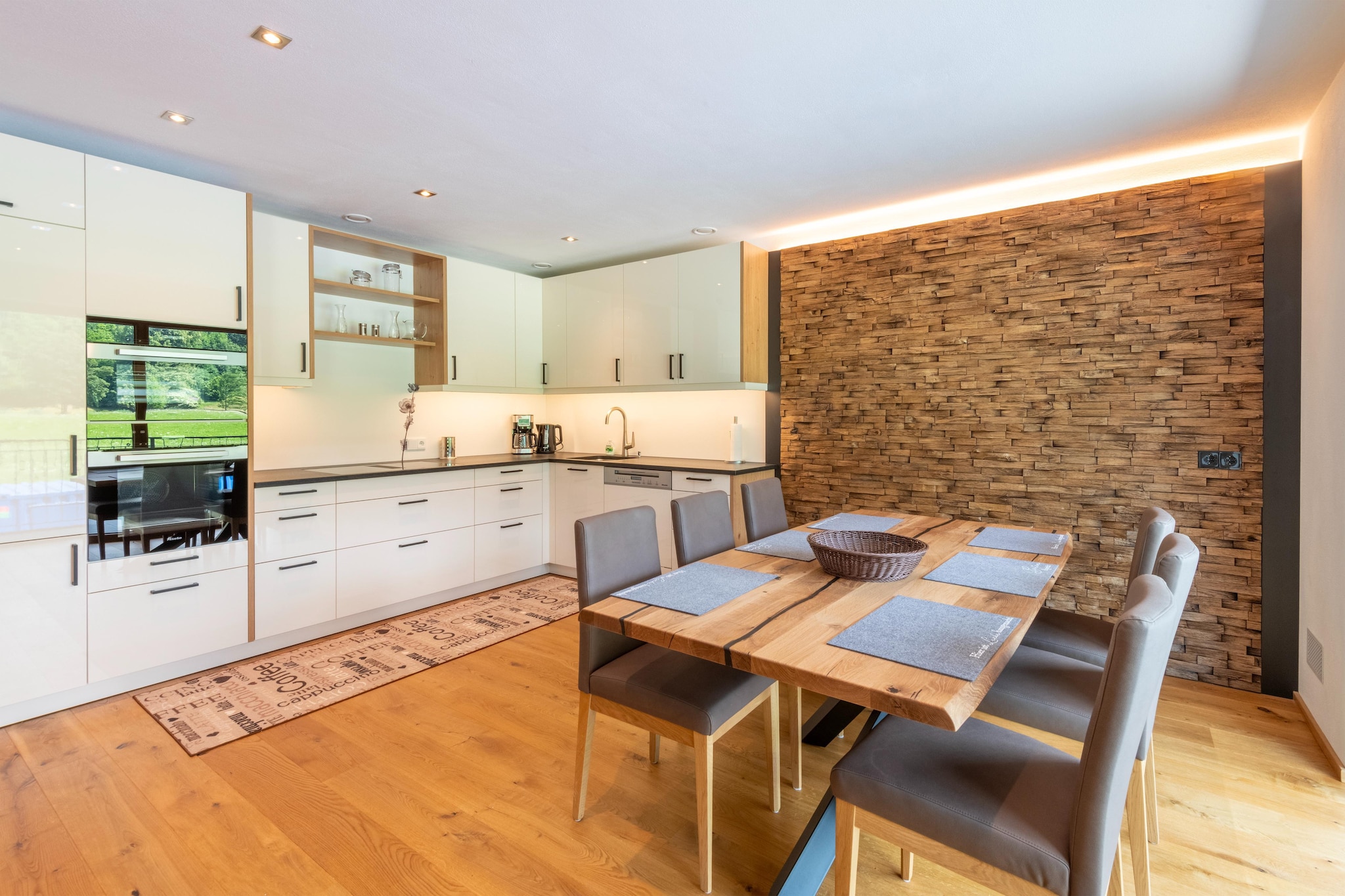 Penthouse Fuchs 2-Eetkamer
