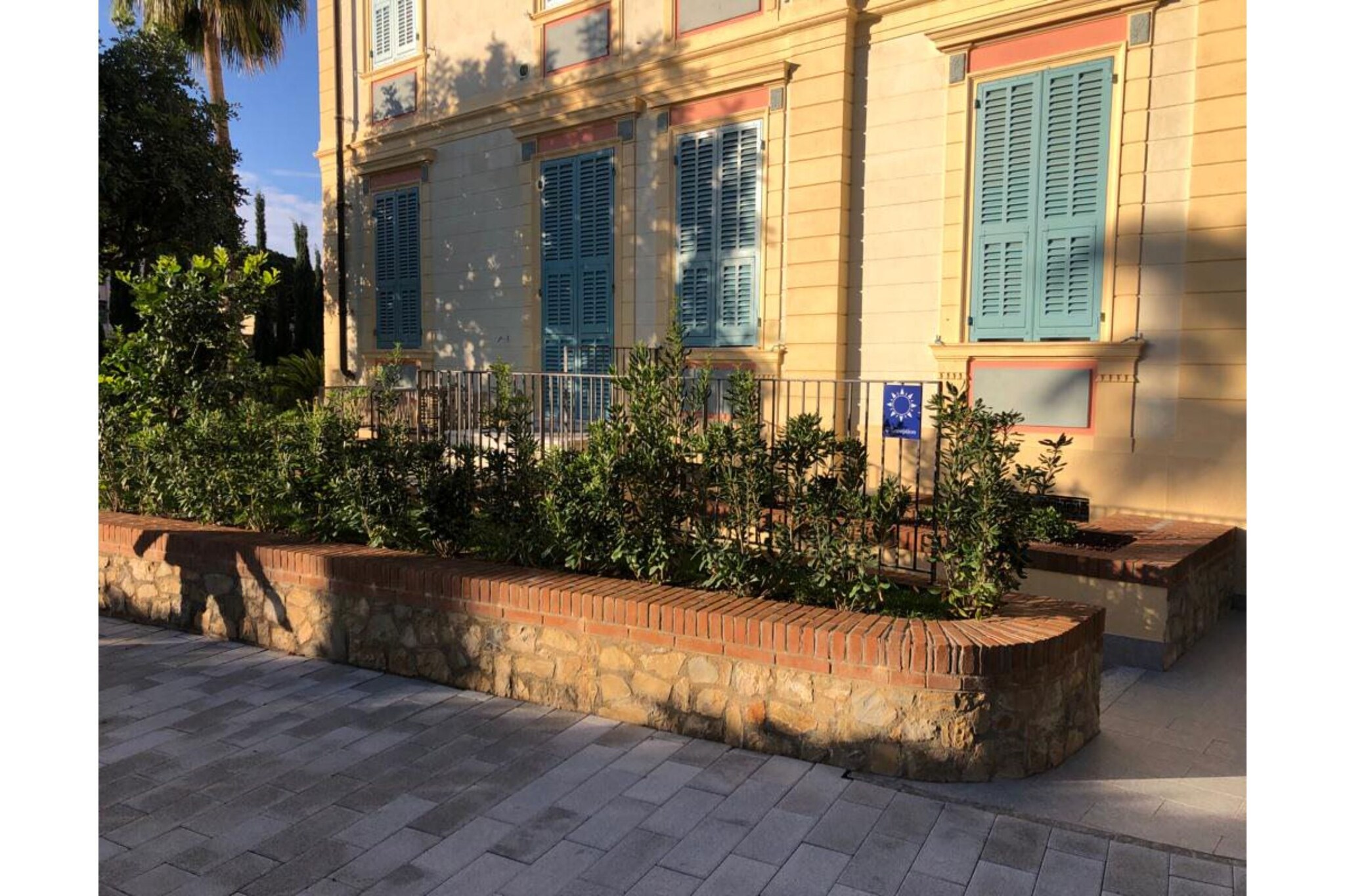 Exterior Summer