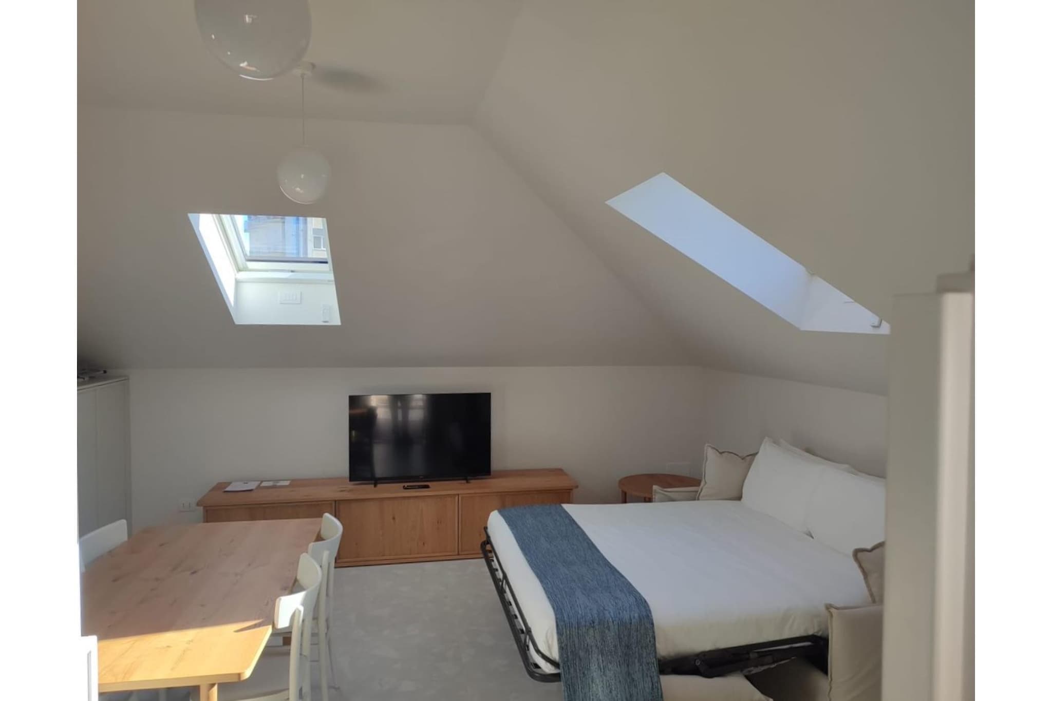 Bed Room