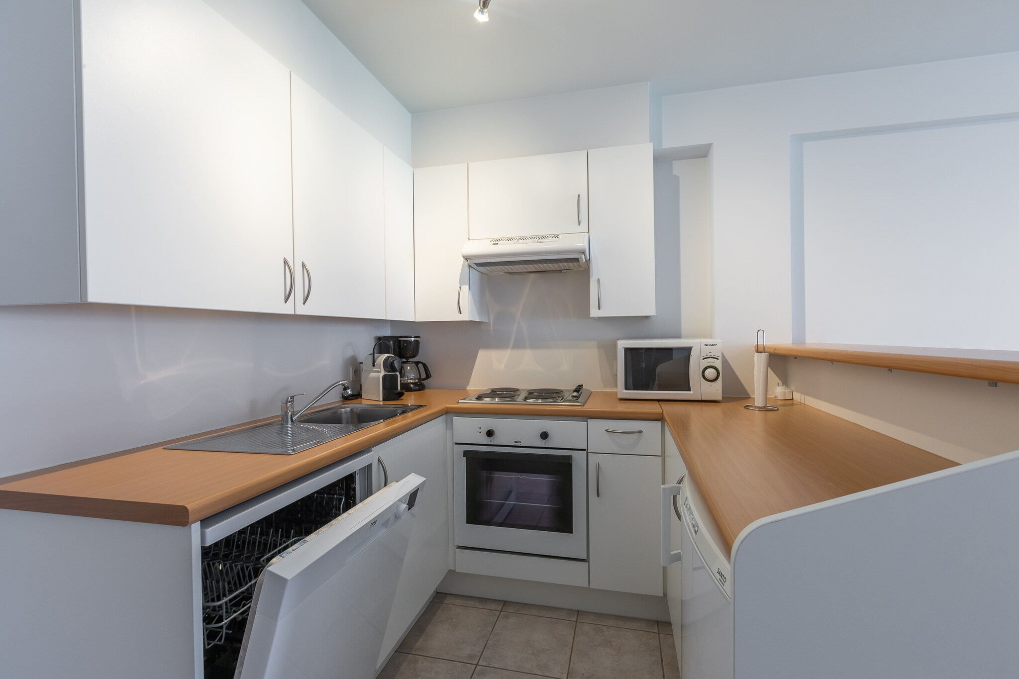 2-bedroom flat near the sea.