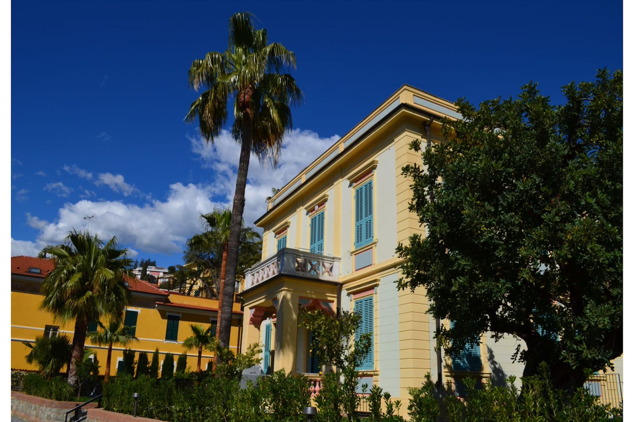 Exterior Summer