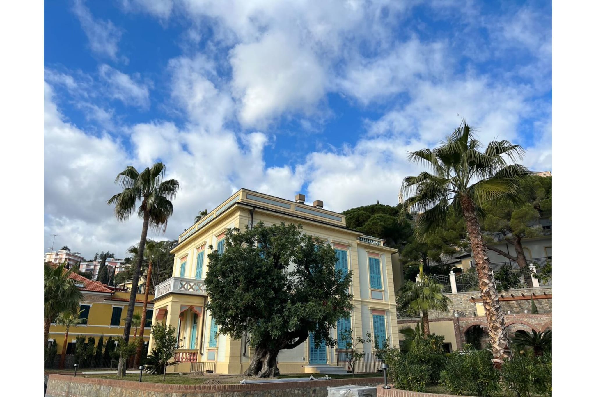 Exterior Summer