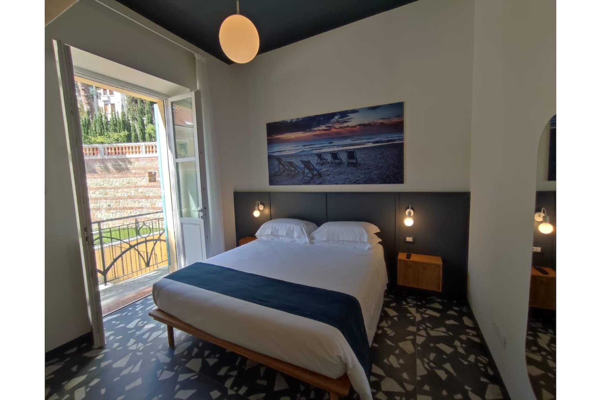 Bed Room