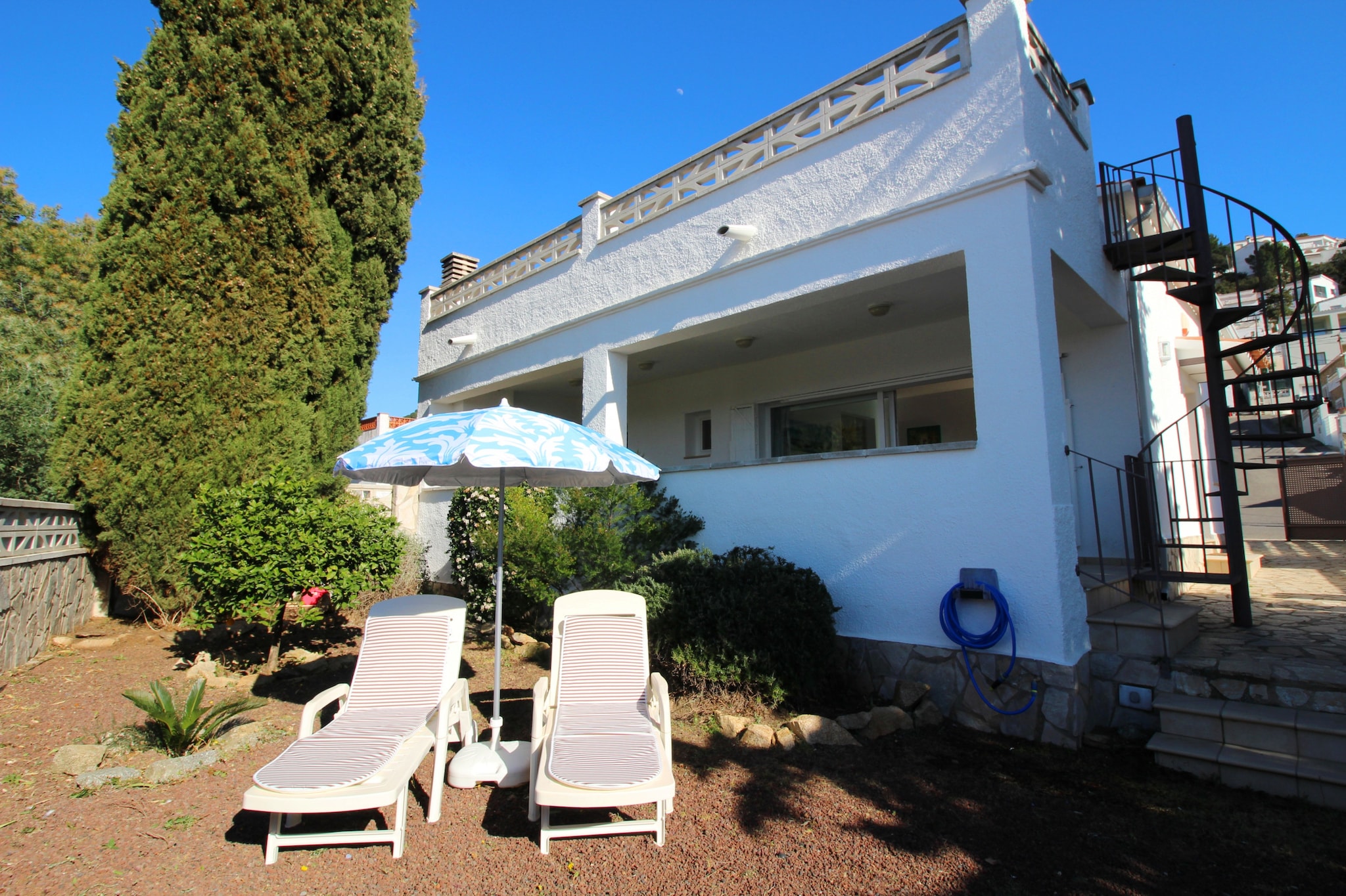 2029-GRECS 39-Buitenlucht