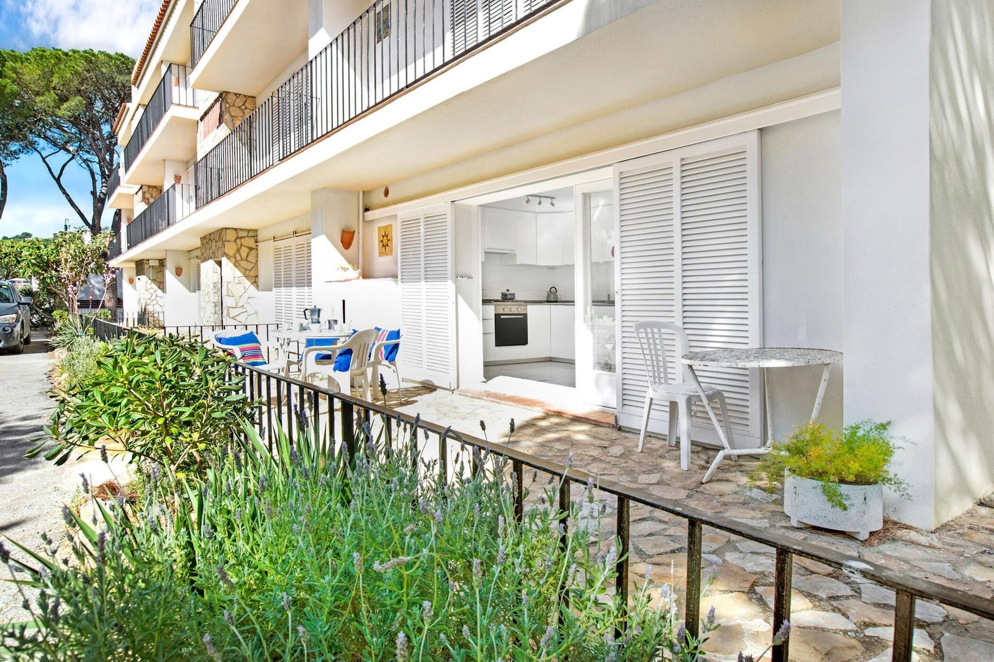 Ancora 13 B-P-Buitenkant zomer