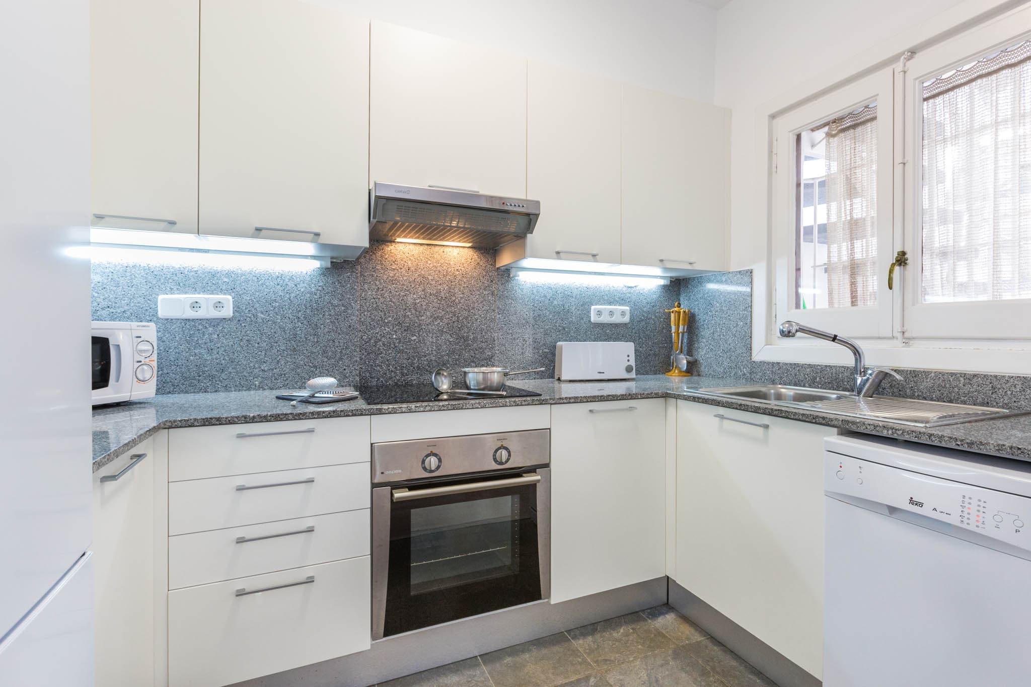 Blanch-Kitchen