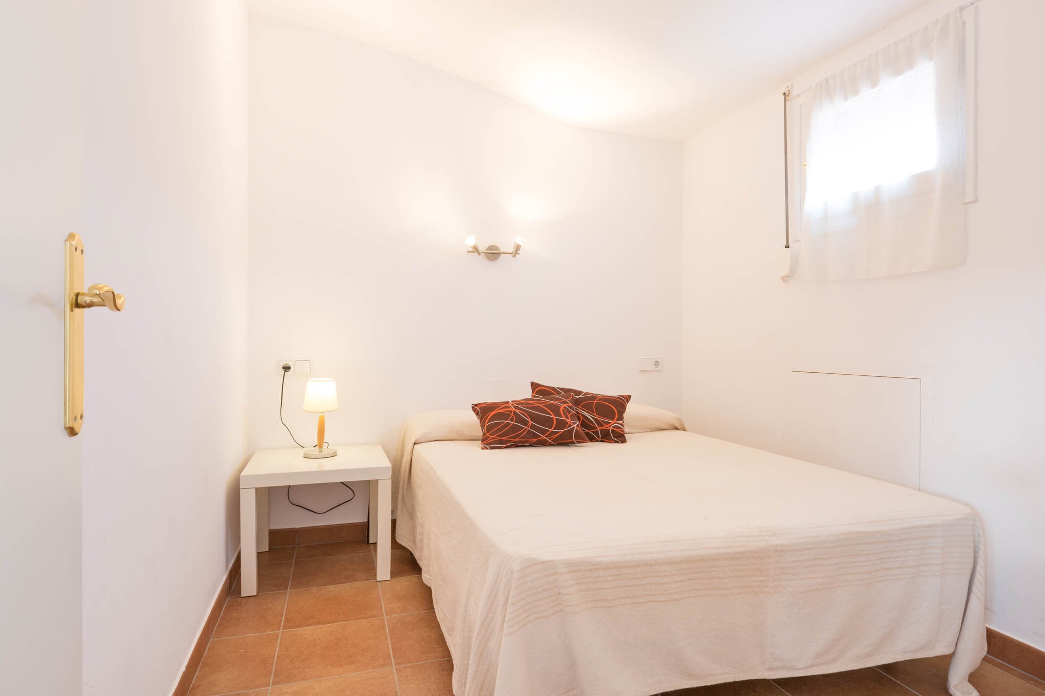 Blanch-Bedroom