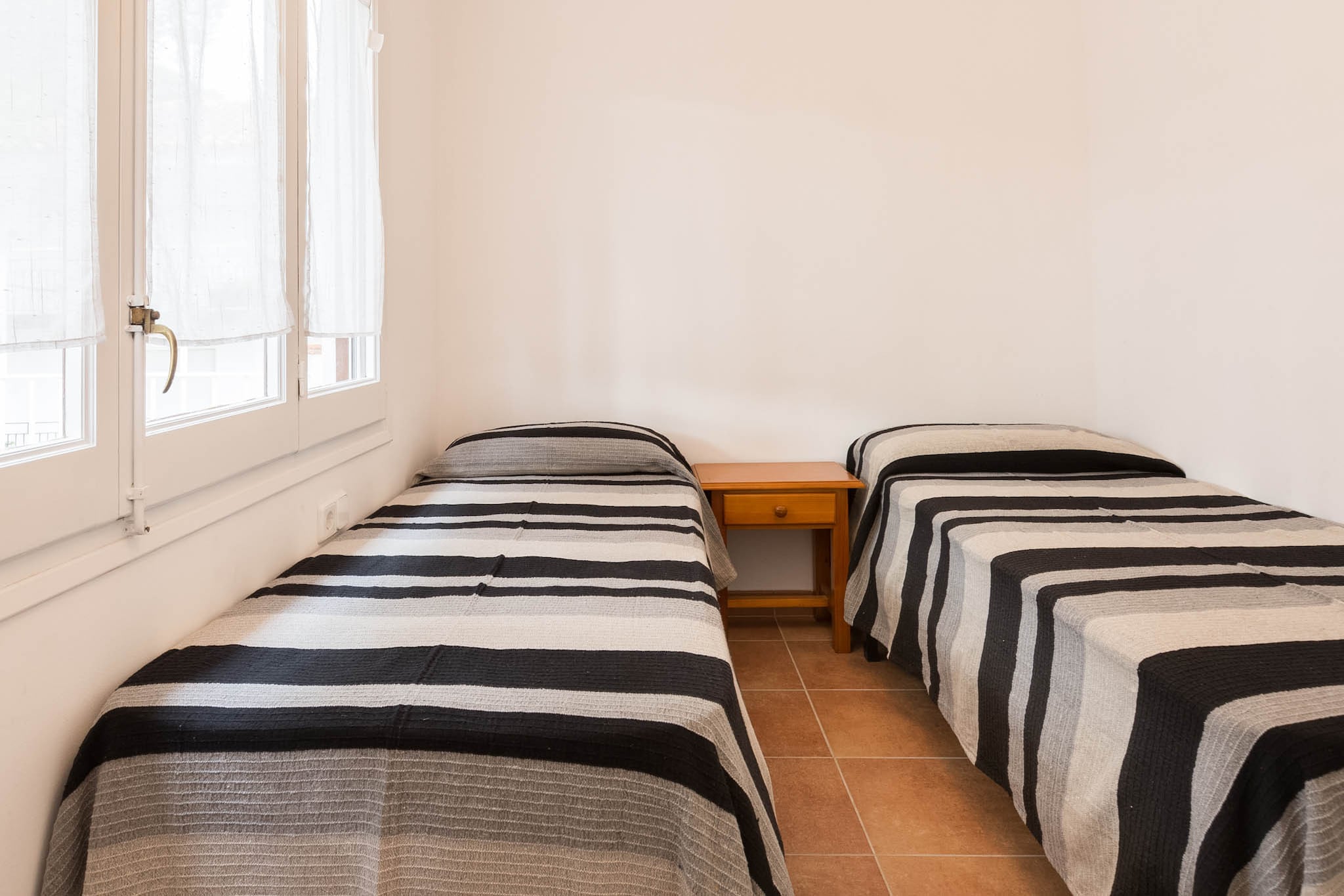 Blanch-Bedroom