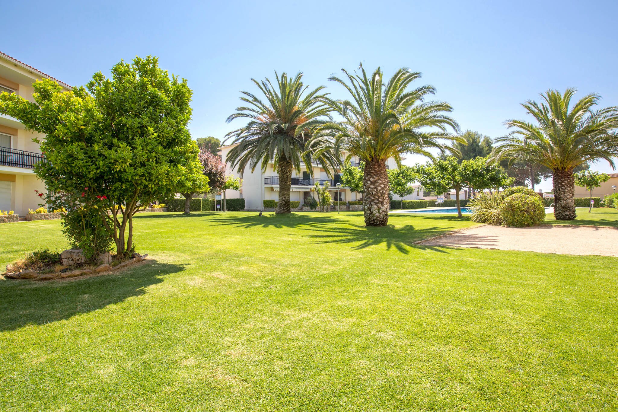 Costa Brava K-2-Gardens summer