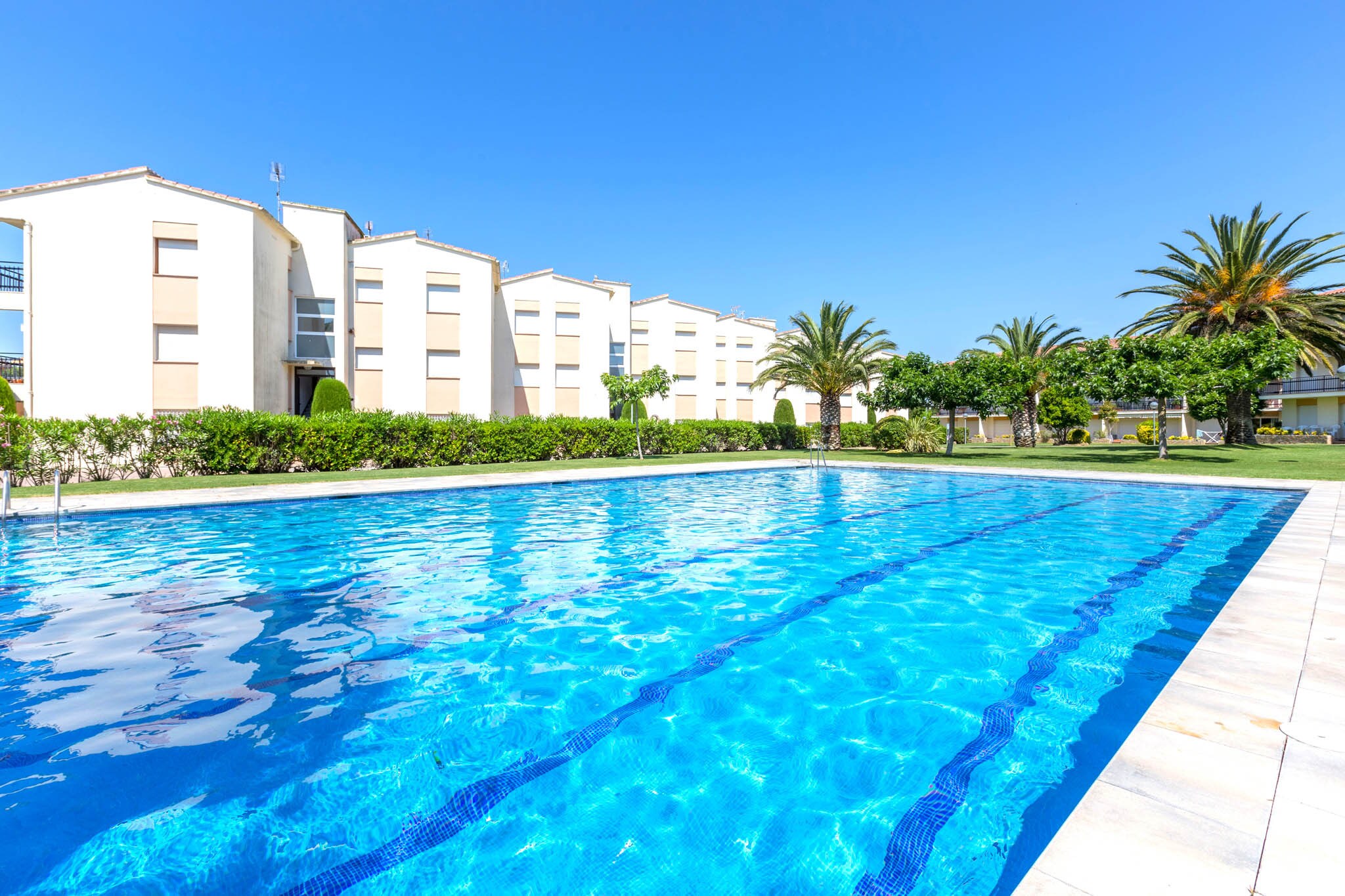 Costa Brava T-4-Pool