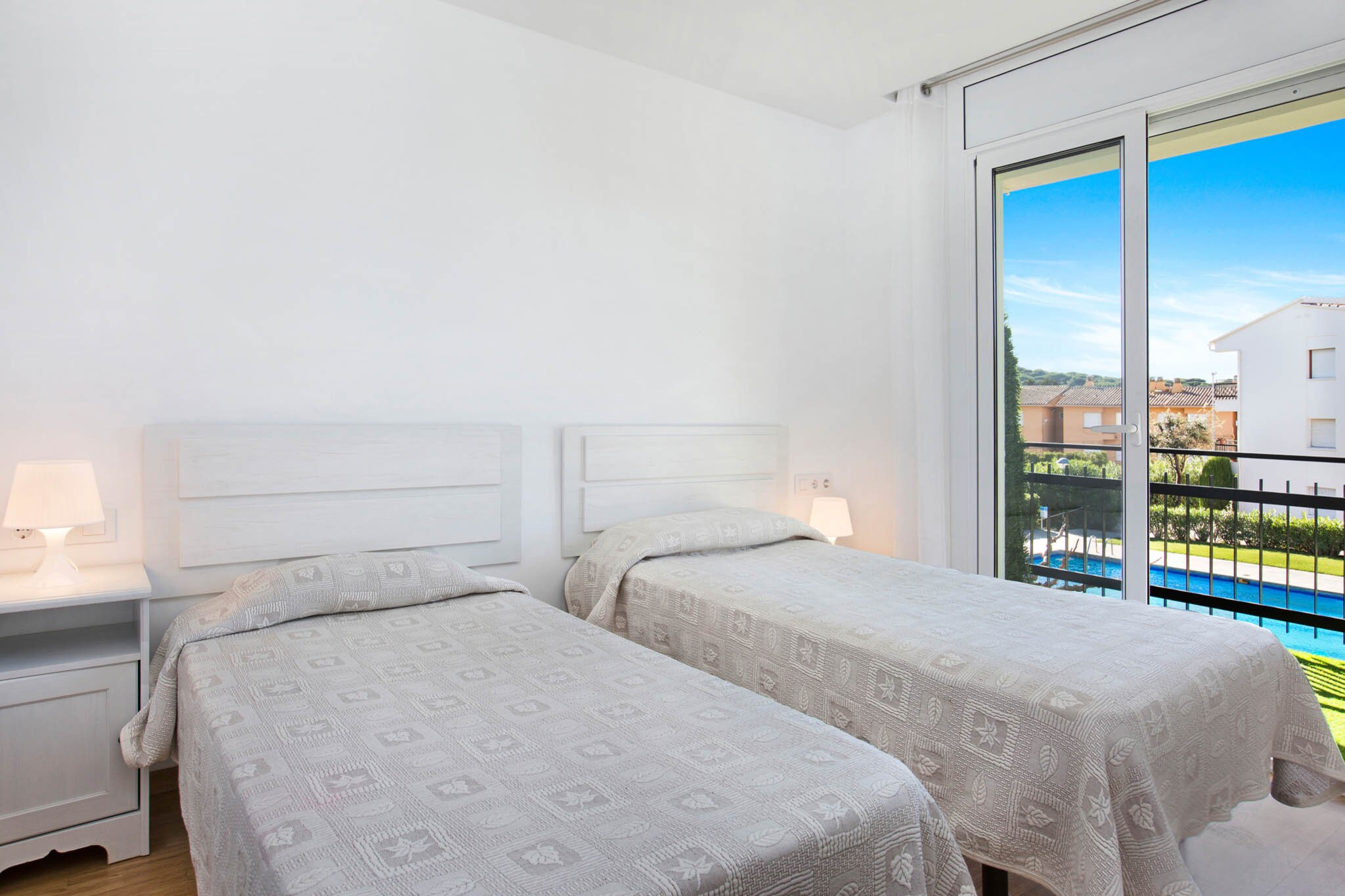 Costa Brava T-4-Bedroom