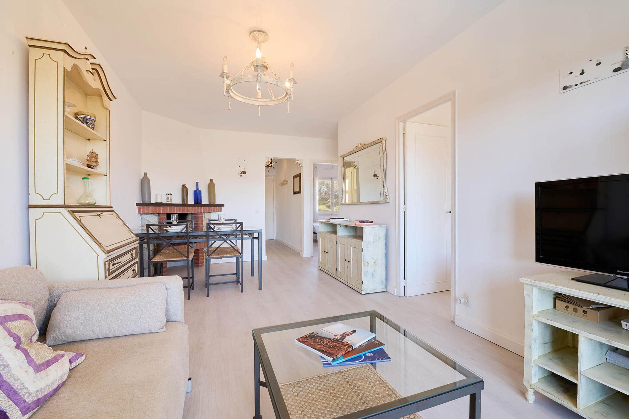 Costa Brava X-3-Living room