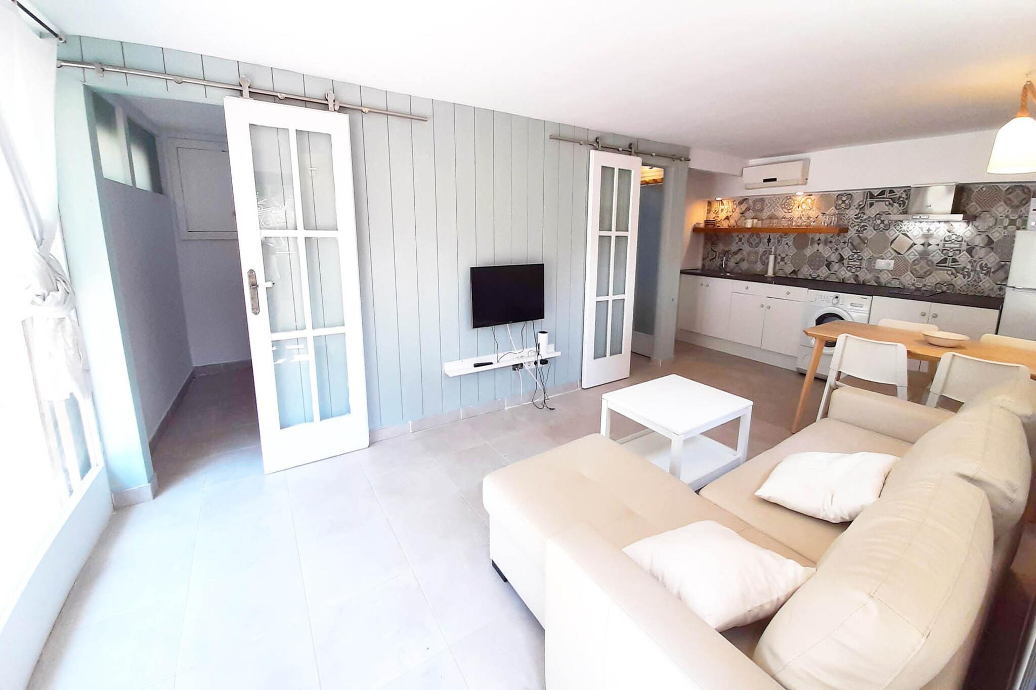 Gregal-Living room