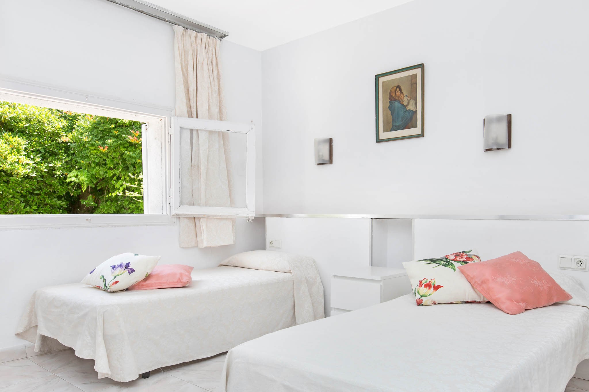 Pandora  Pl.-Bedroom