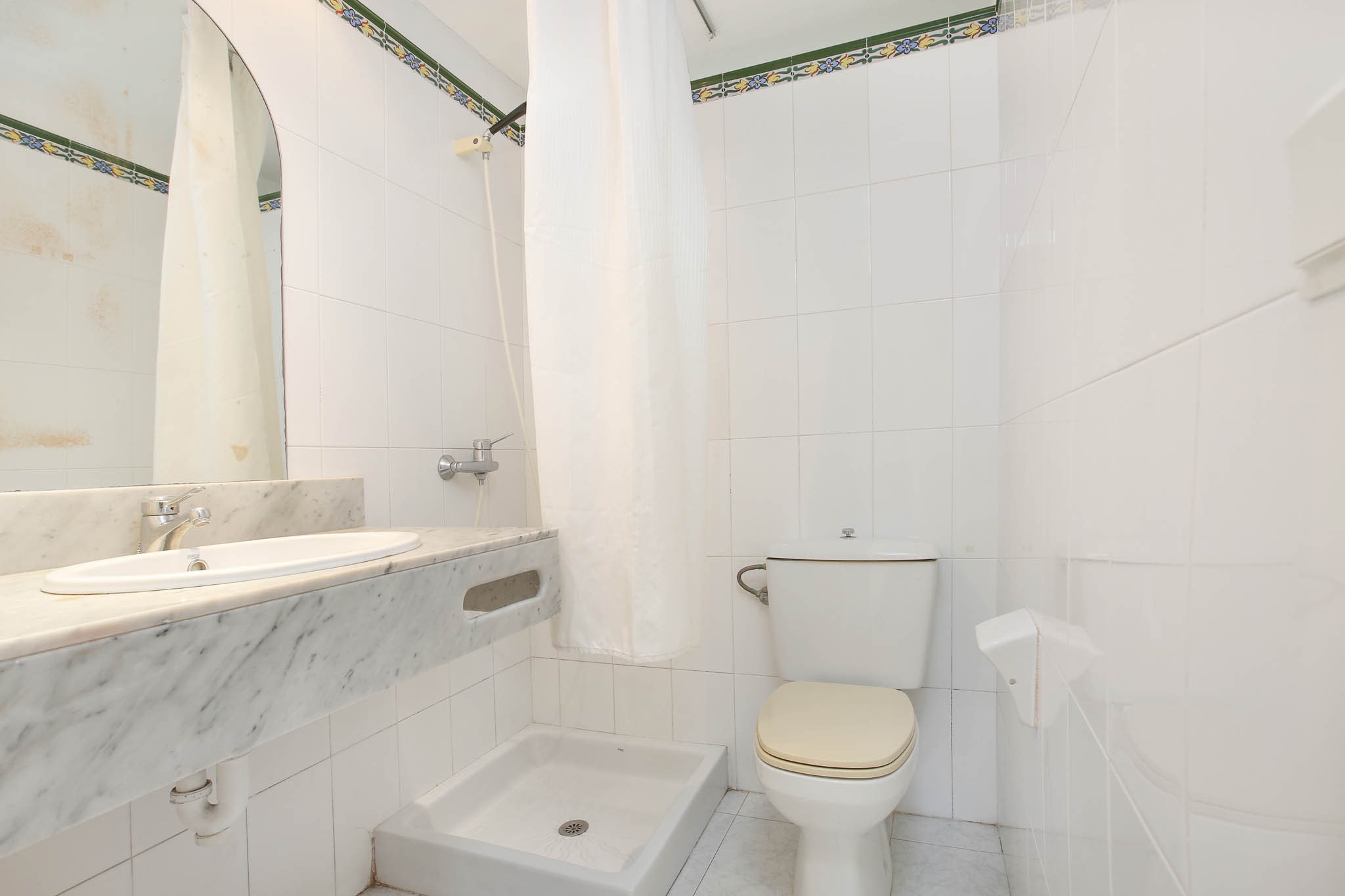 Pandora 2º-Bathroom