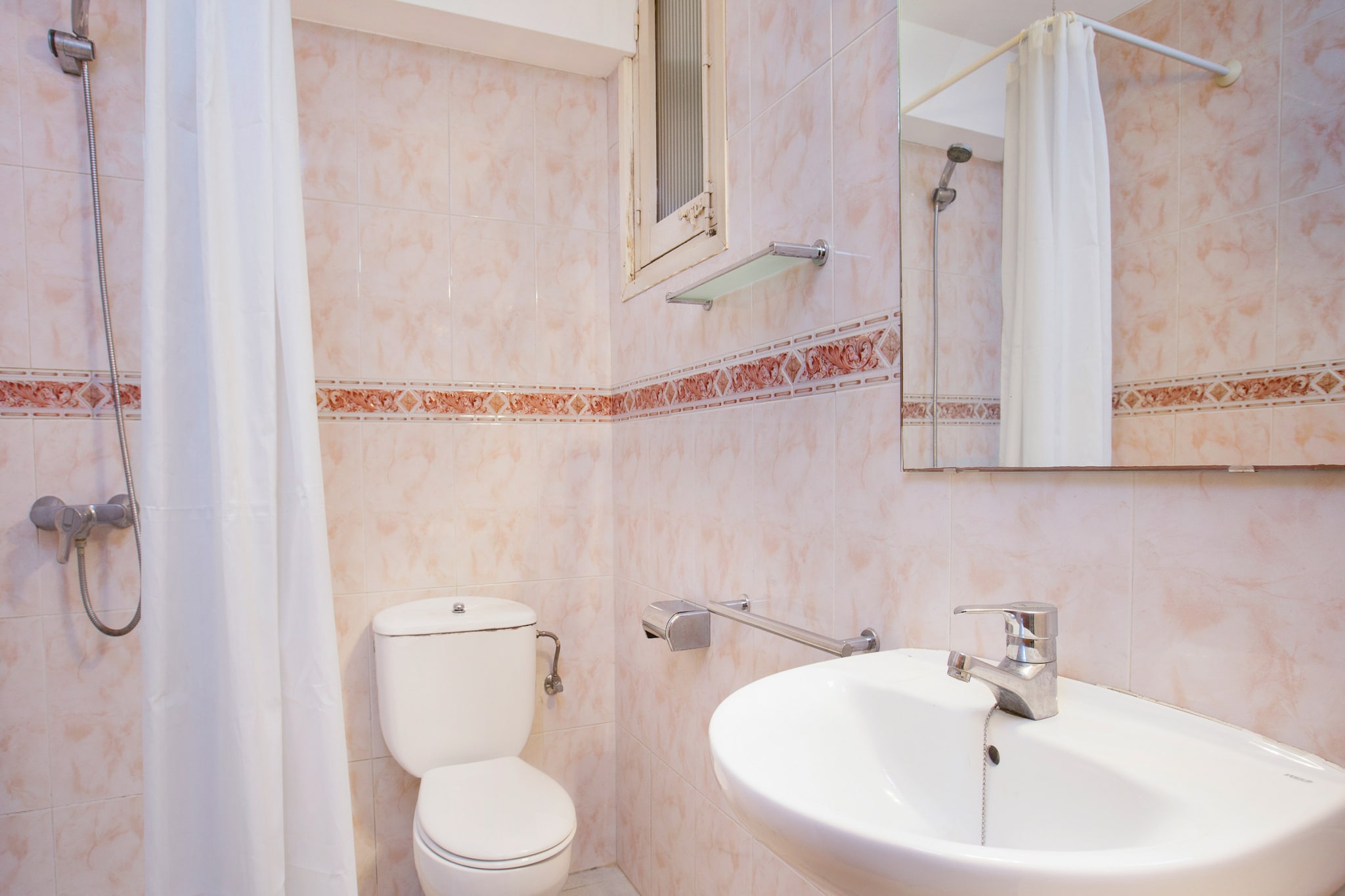 Pelegrins PL-Bathroom