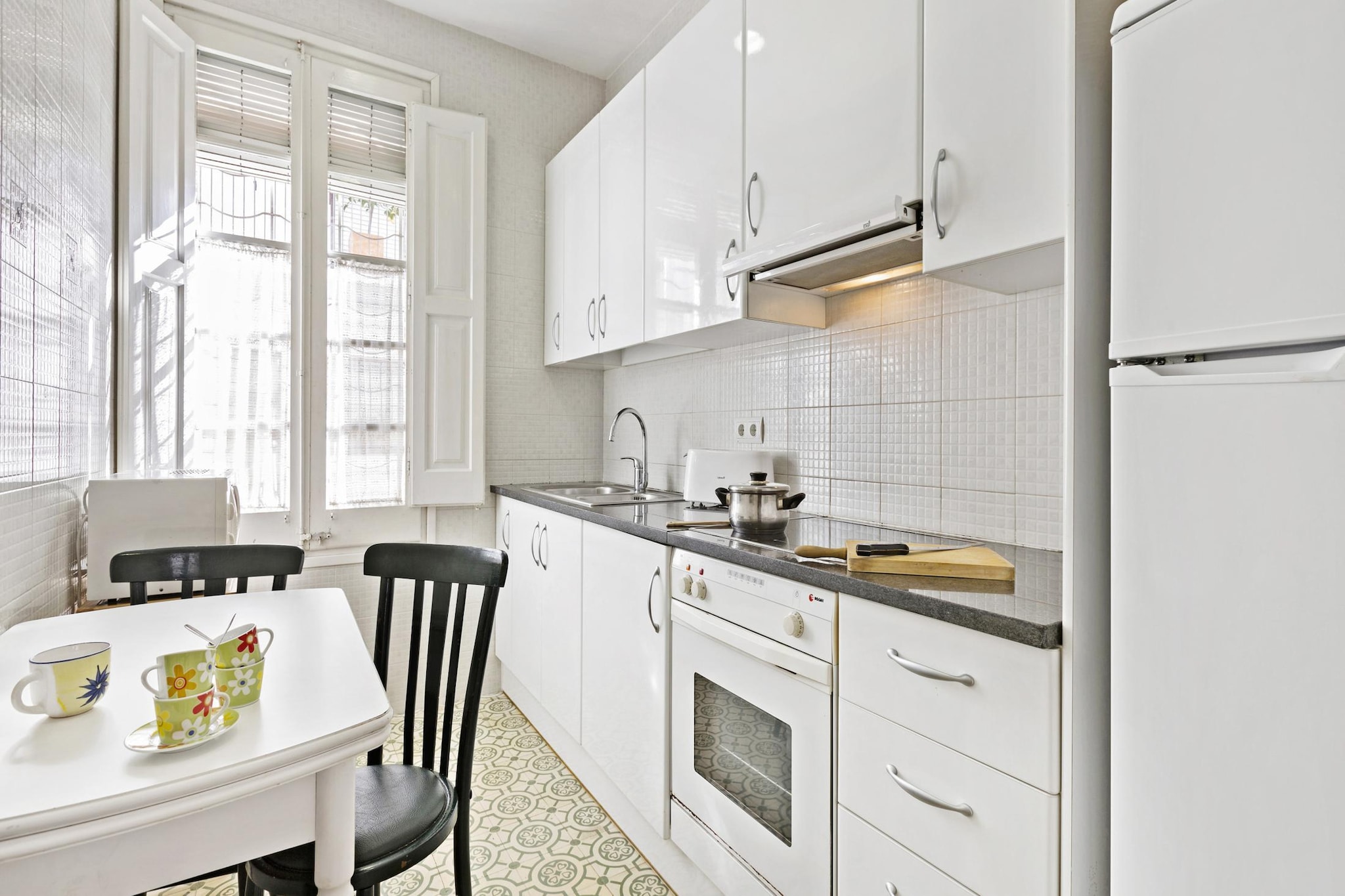 Peral-Kitchen