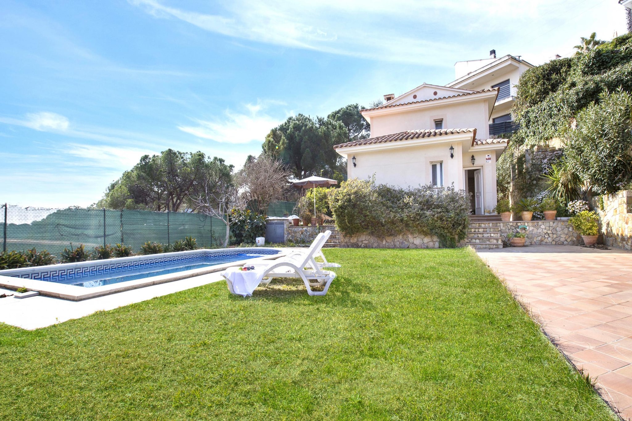 Vila-Gardens summer
