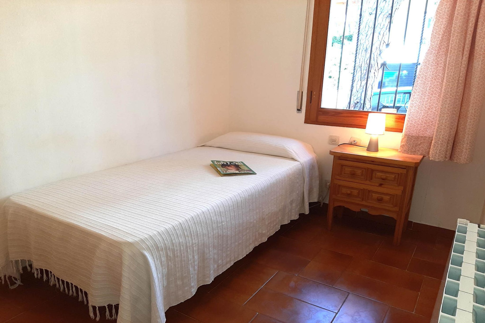 Alier-Bedroom