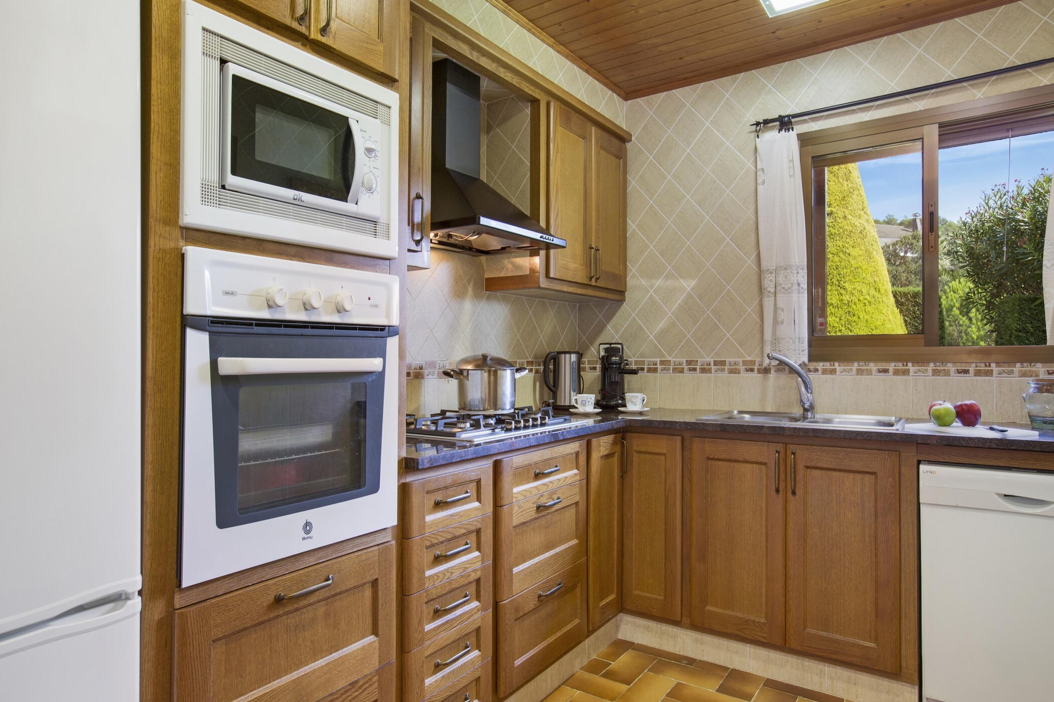 Cipresos 8pax-Keuken