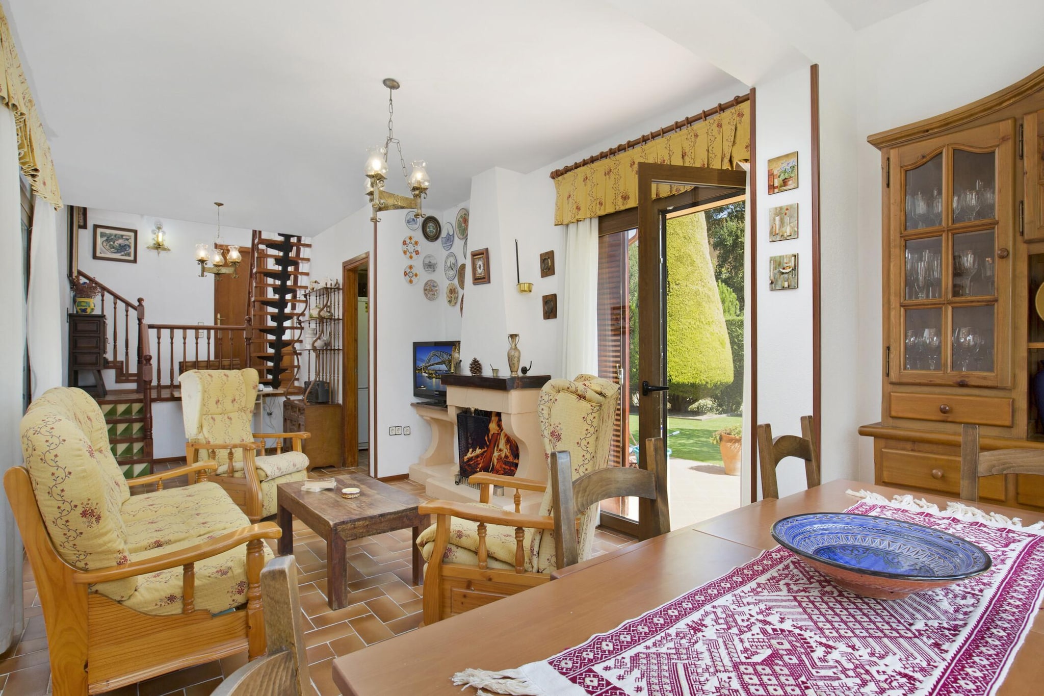 Cipresos 8pax-Eetkamer