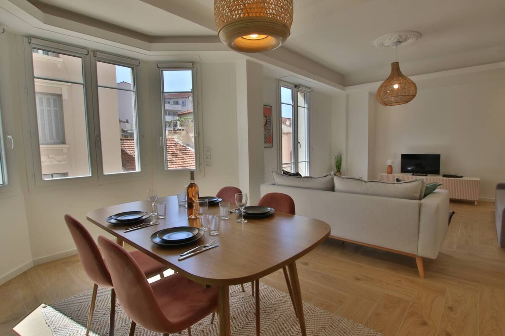 Apartment in Antibes near Sandy Beaches