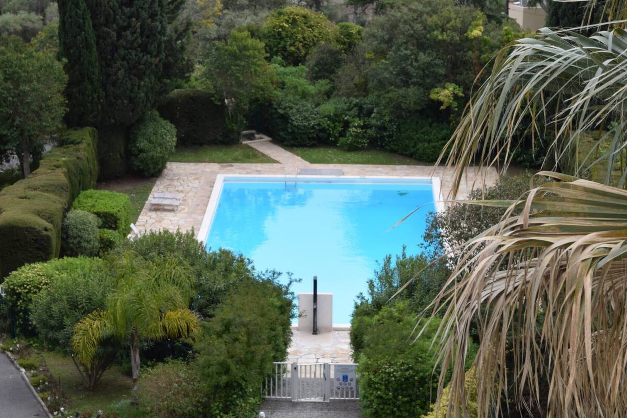 Juan-les-Pins Vue Mer Plage Piscine et Tennis-Pool