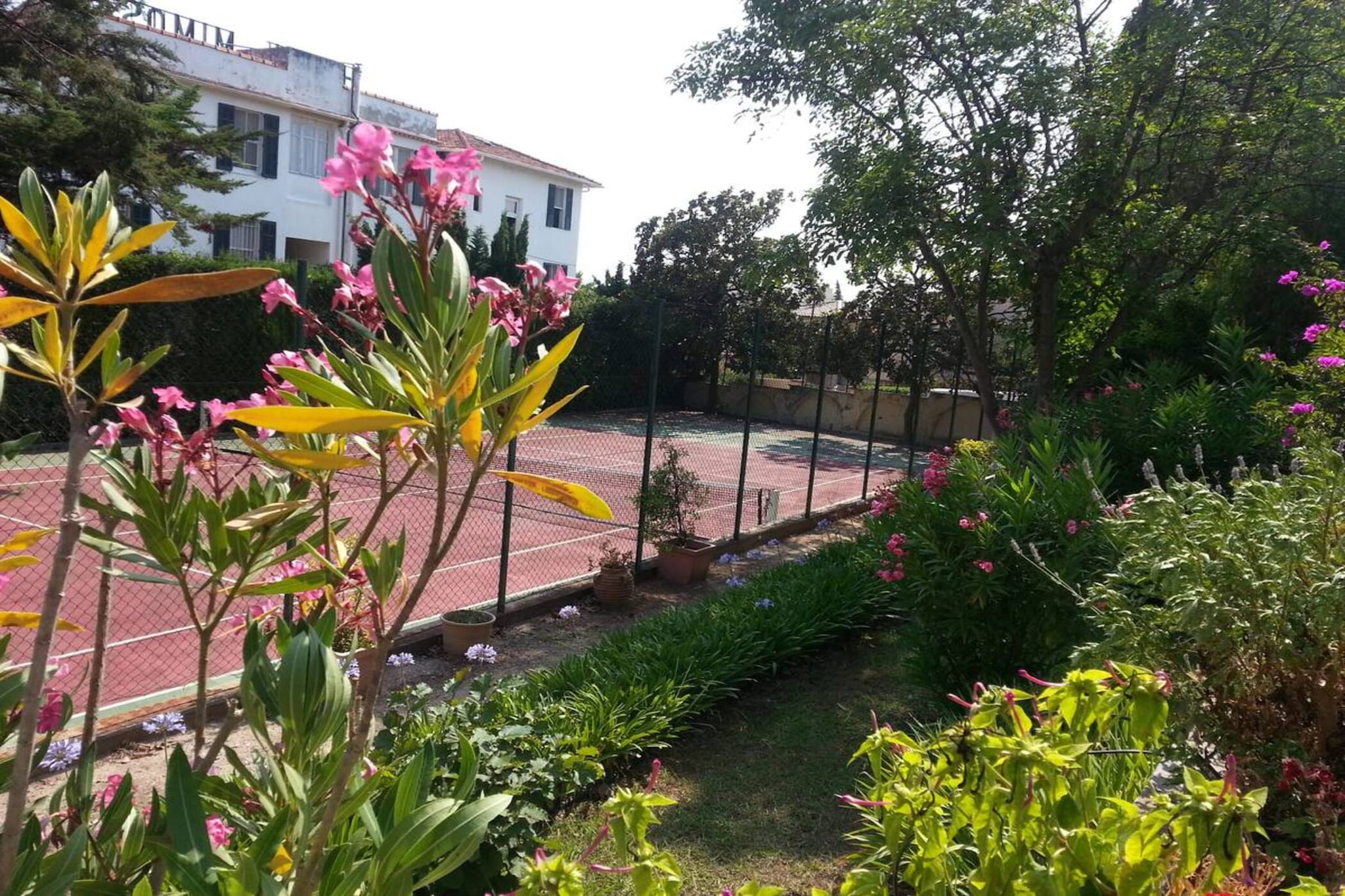Juan-les-Pins Vue Mer Plage Piscine et Tennis-Facilities