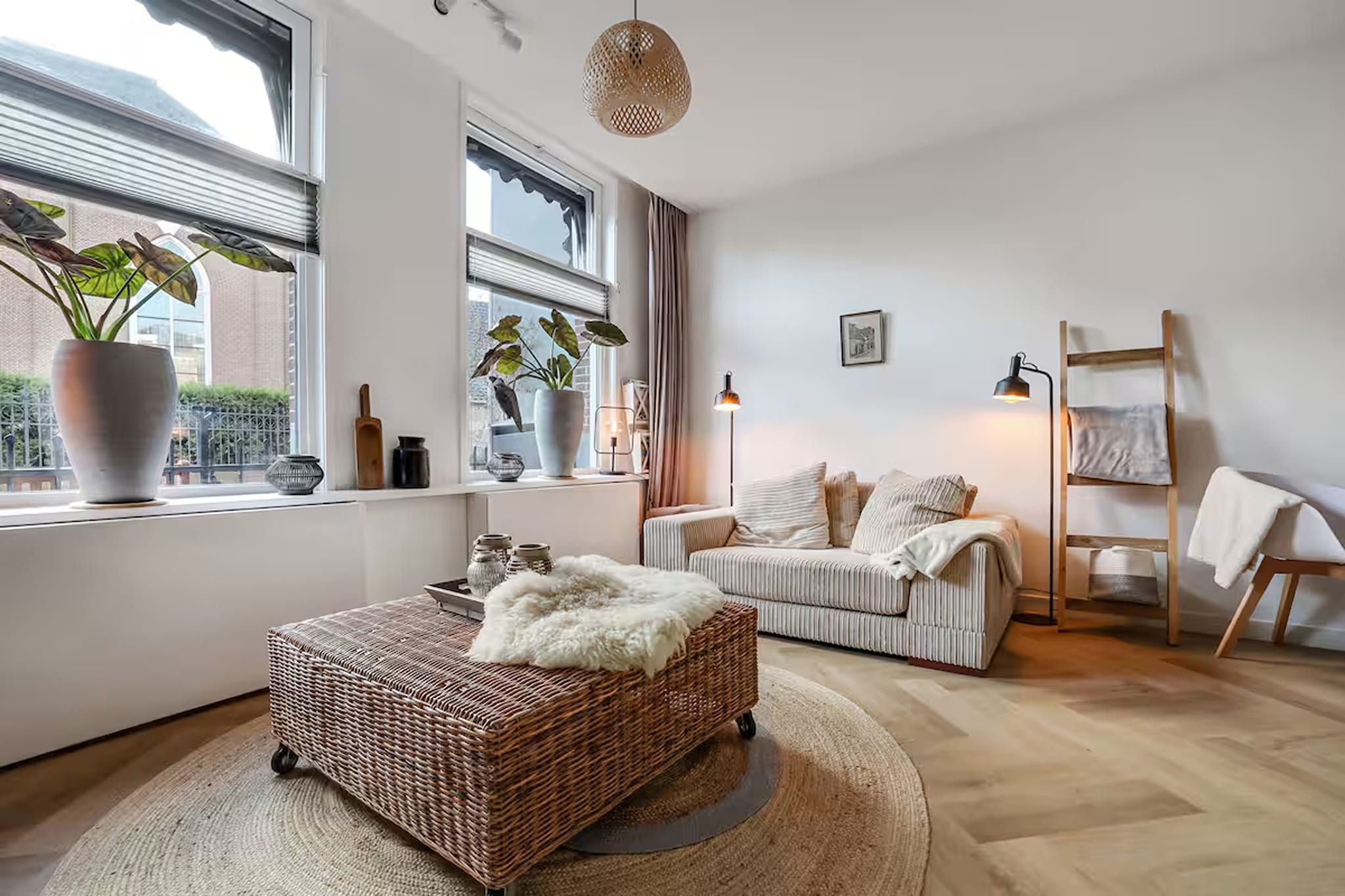 Knus appartement in hartje Sneek-Salon
