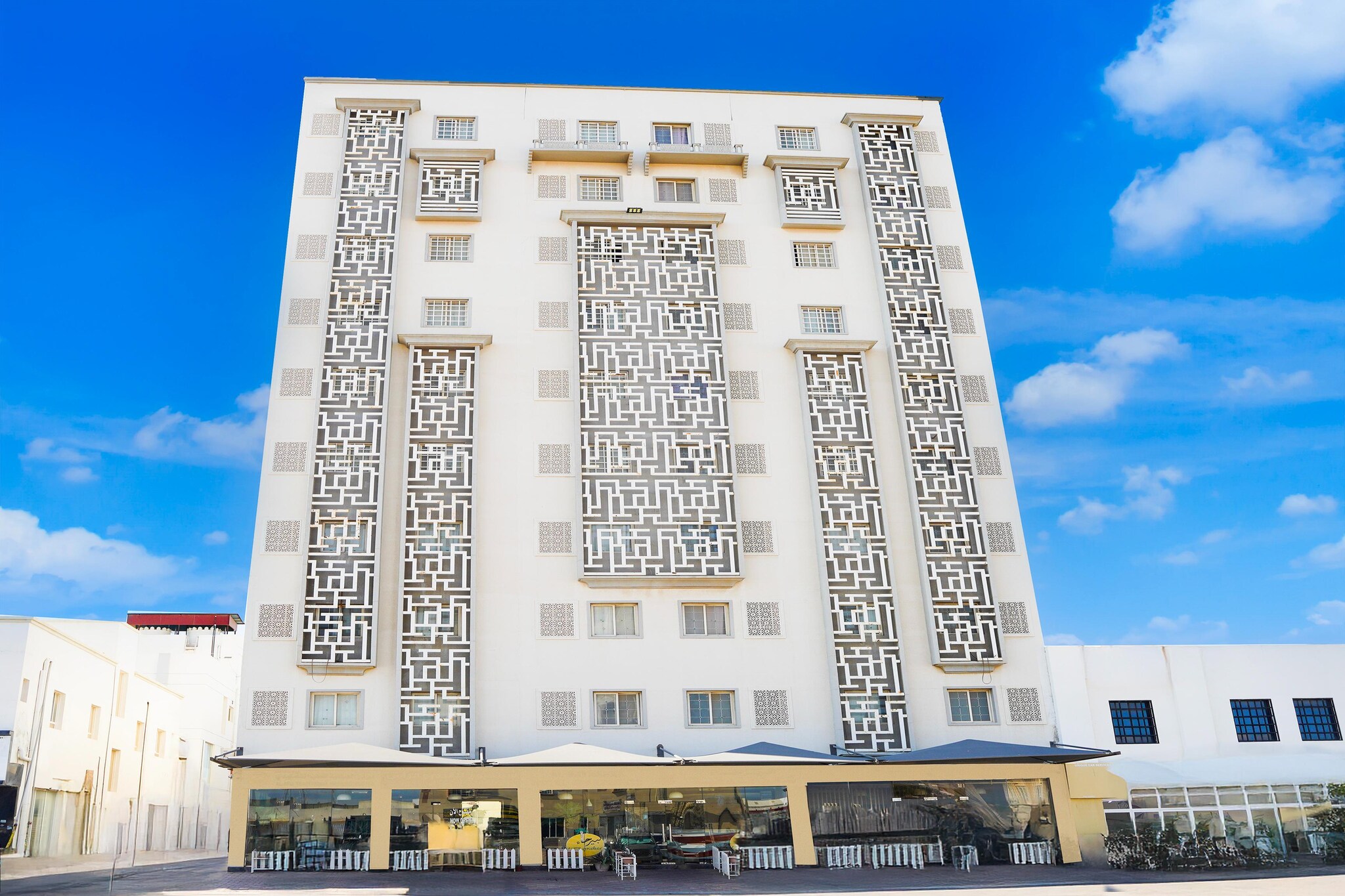 Chic 2BR Apartment | Modern Comfort in Muscat