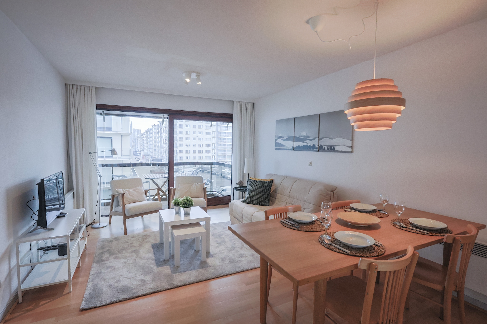 Studio by the Beach with Sea View