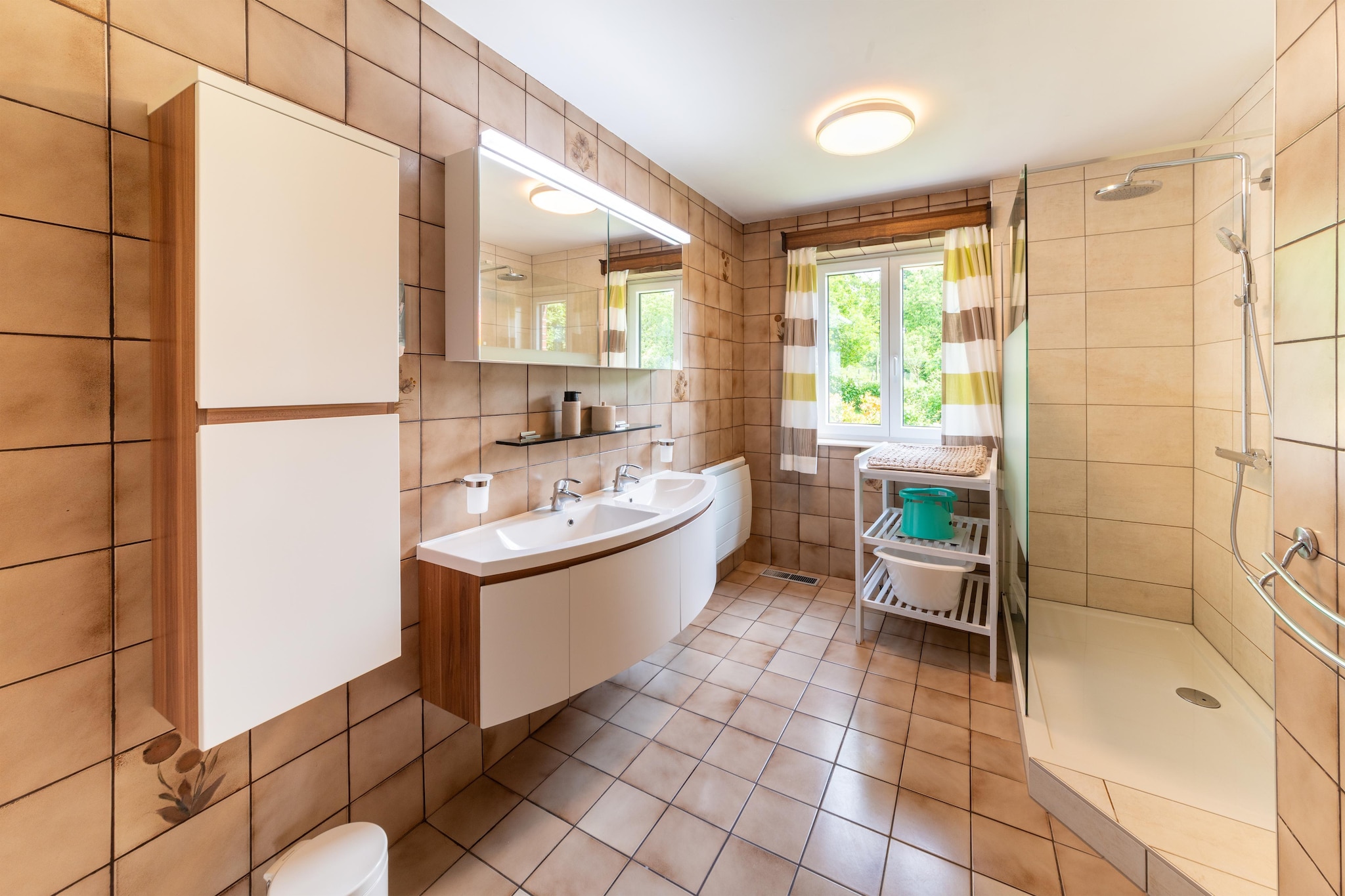 Gite La Maison Bleue-Salle de bain