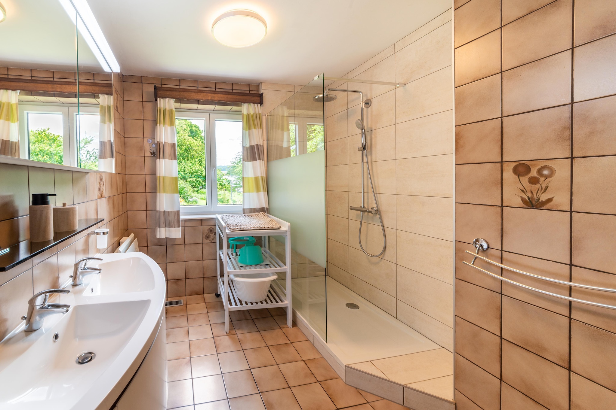 Gite La Maison Bleue-Salle de bain