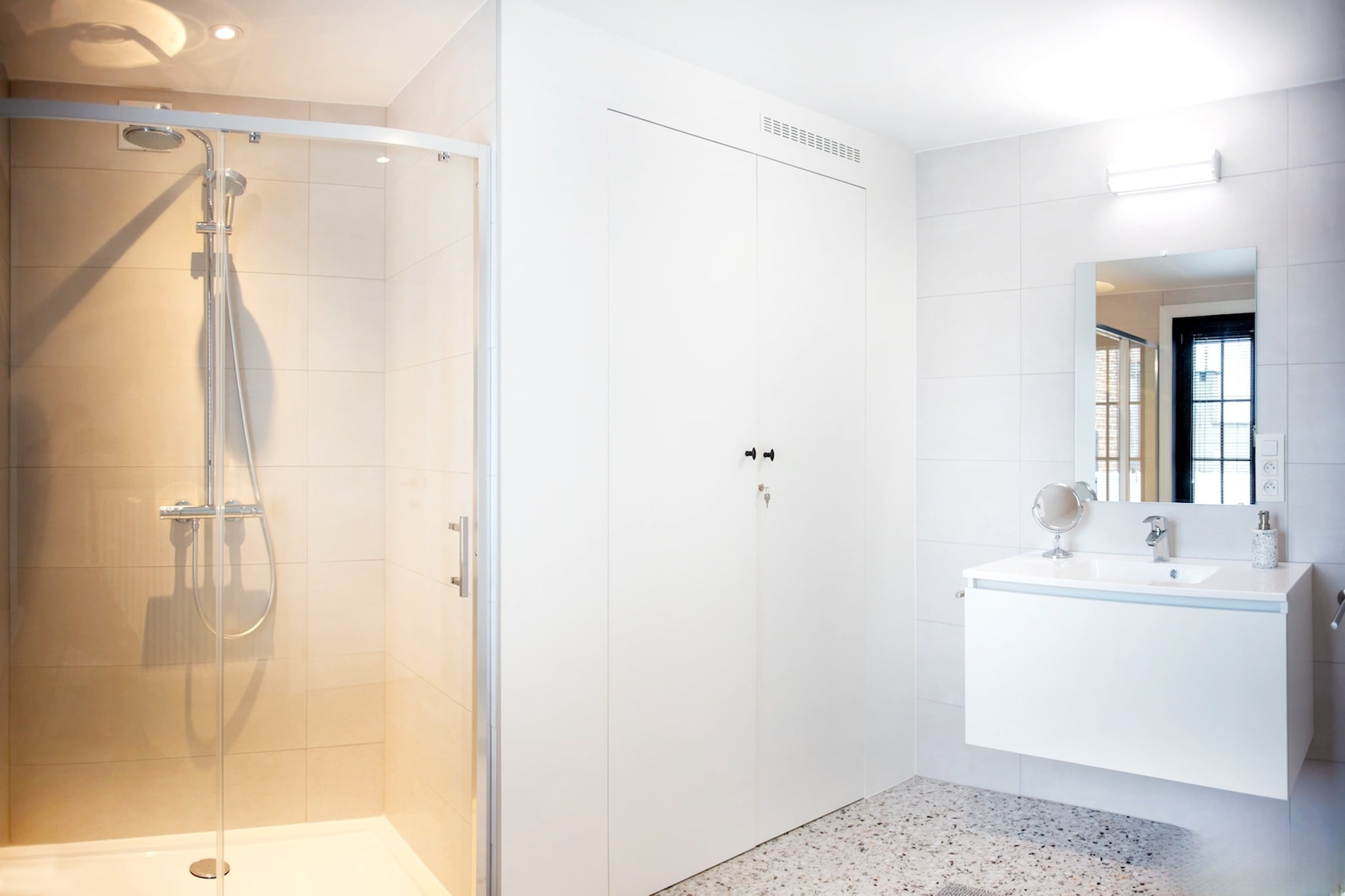Brickx-Bathroom