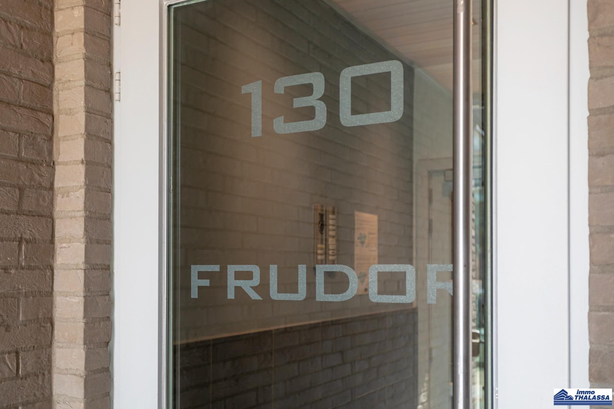 Frudor 0302 + garage-Sfeer
