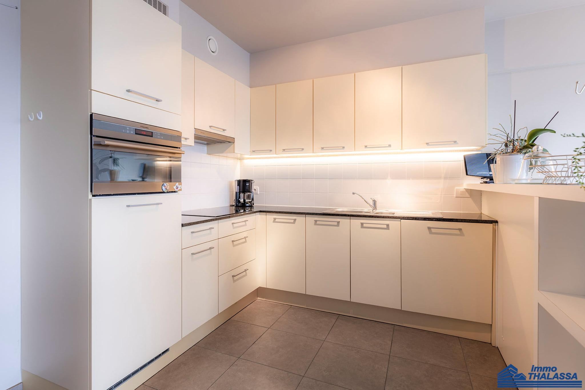 Frudor 0302 + garage-Keuken