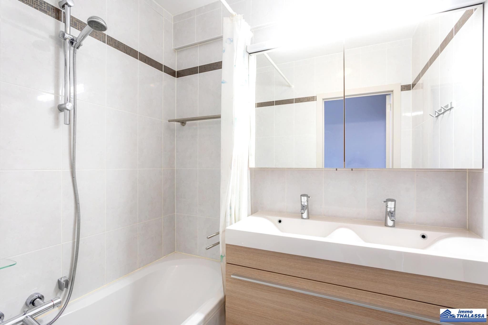 Frudor 0401-Salle de bain