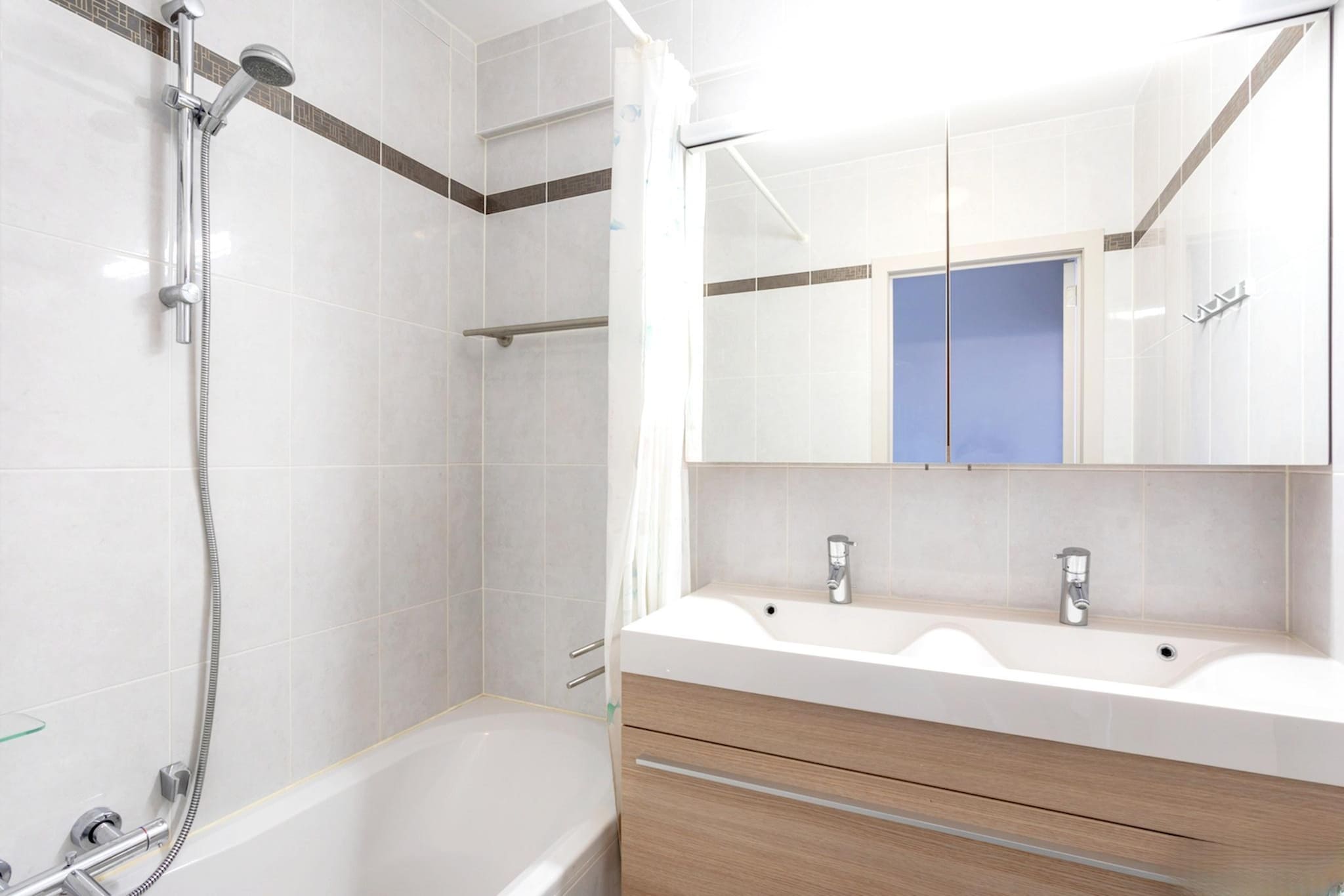 Frudor 0401-Salle de bain