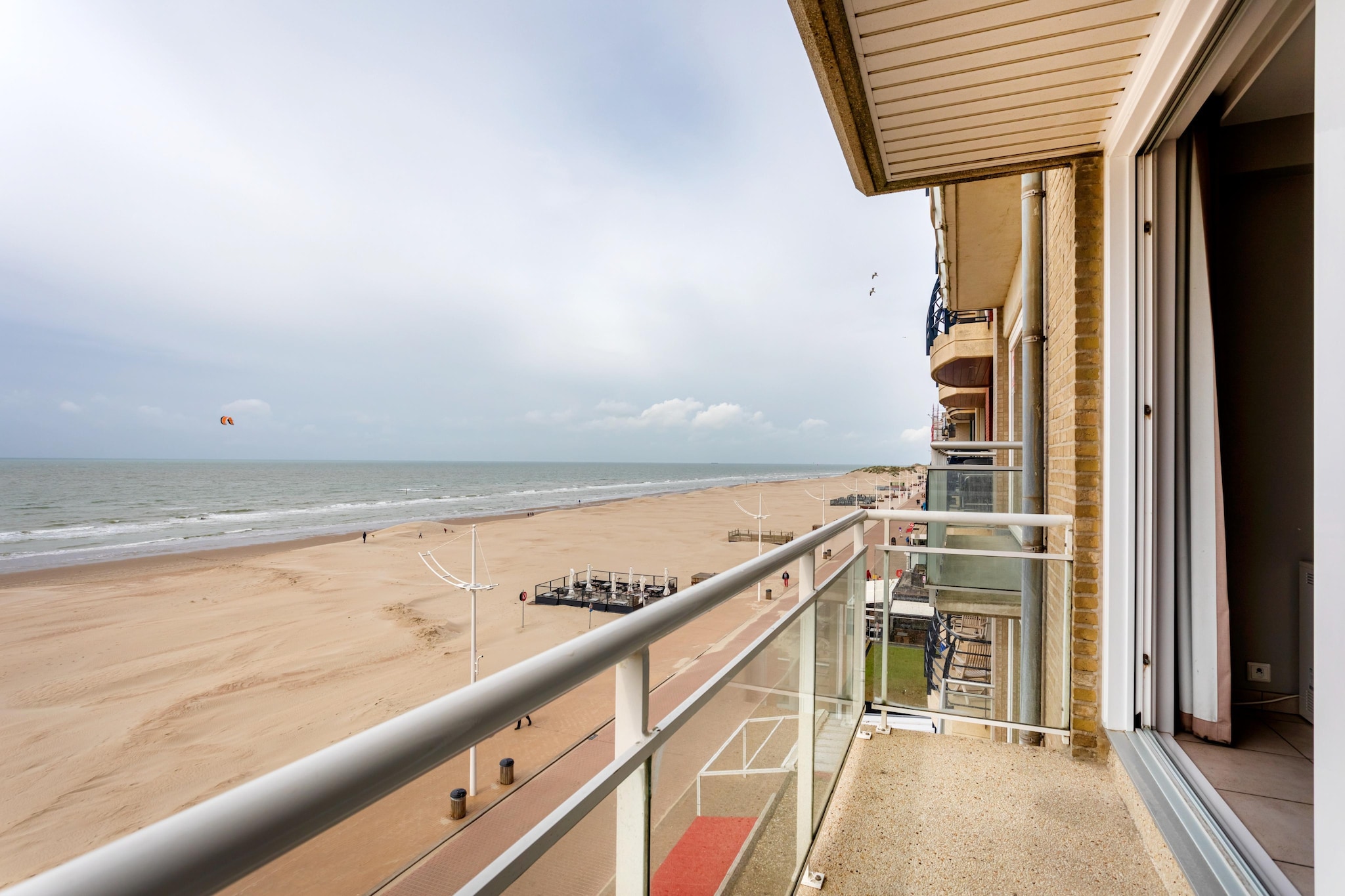 Golvenzang 0401-Terrassenbalkon