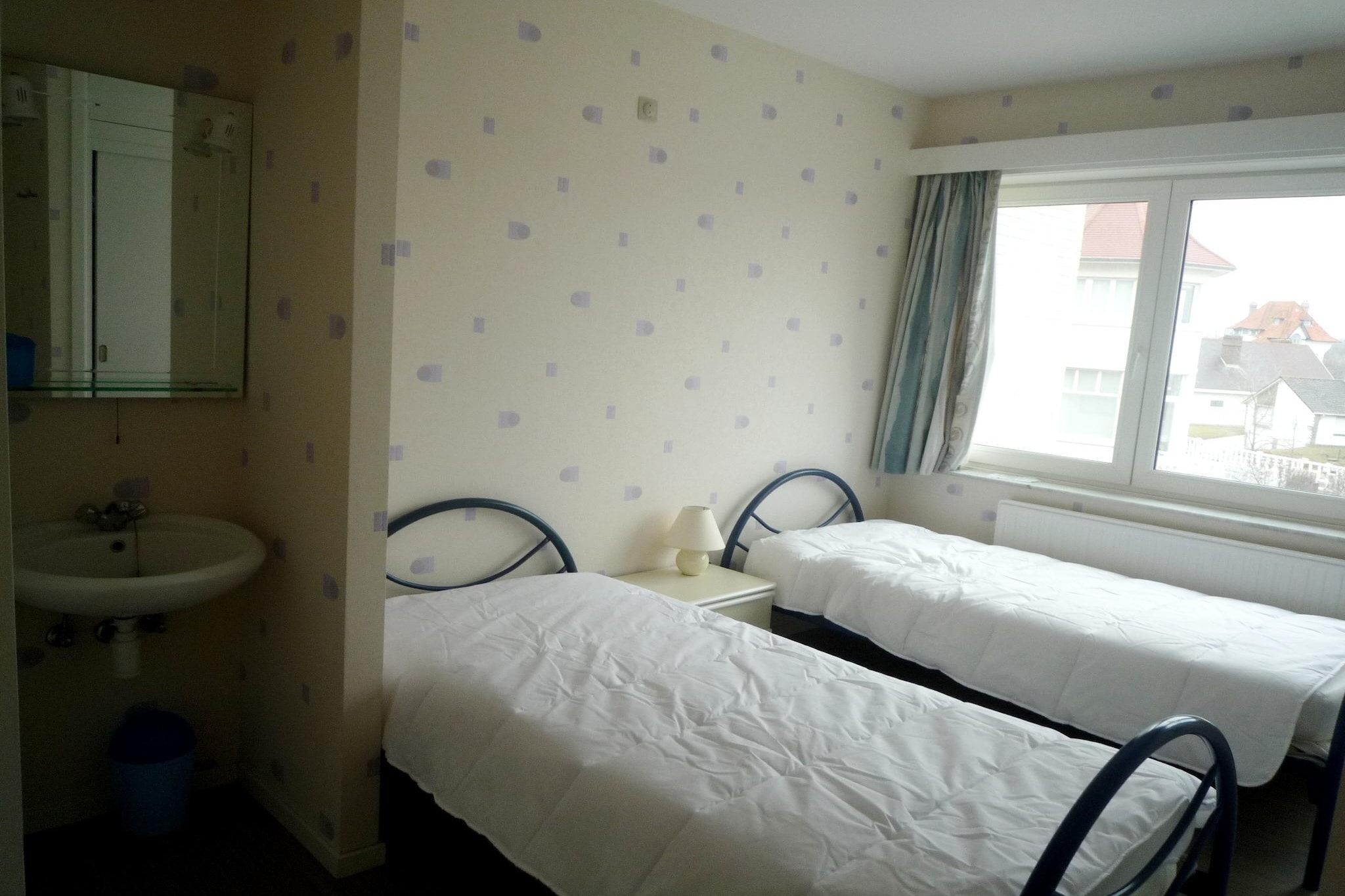 Kennedy C2-Bedroom