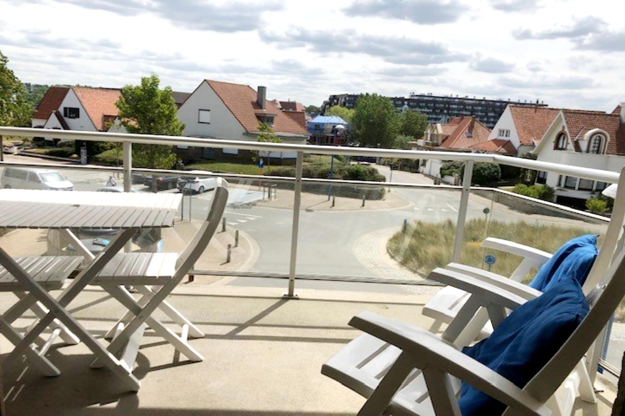 Kennedy C2-Terrace balcony