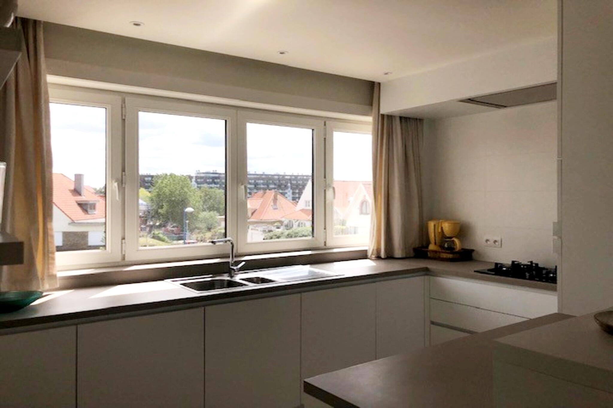 Kennedy C2-Kitchen