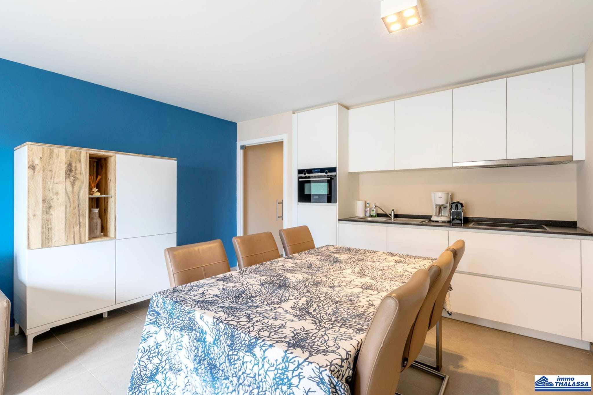Le Roulis 0501-Eetkamer