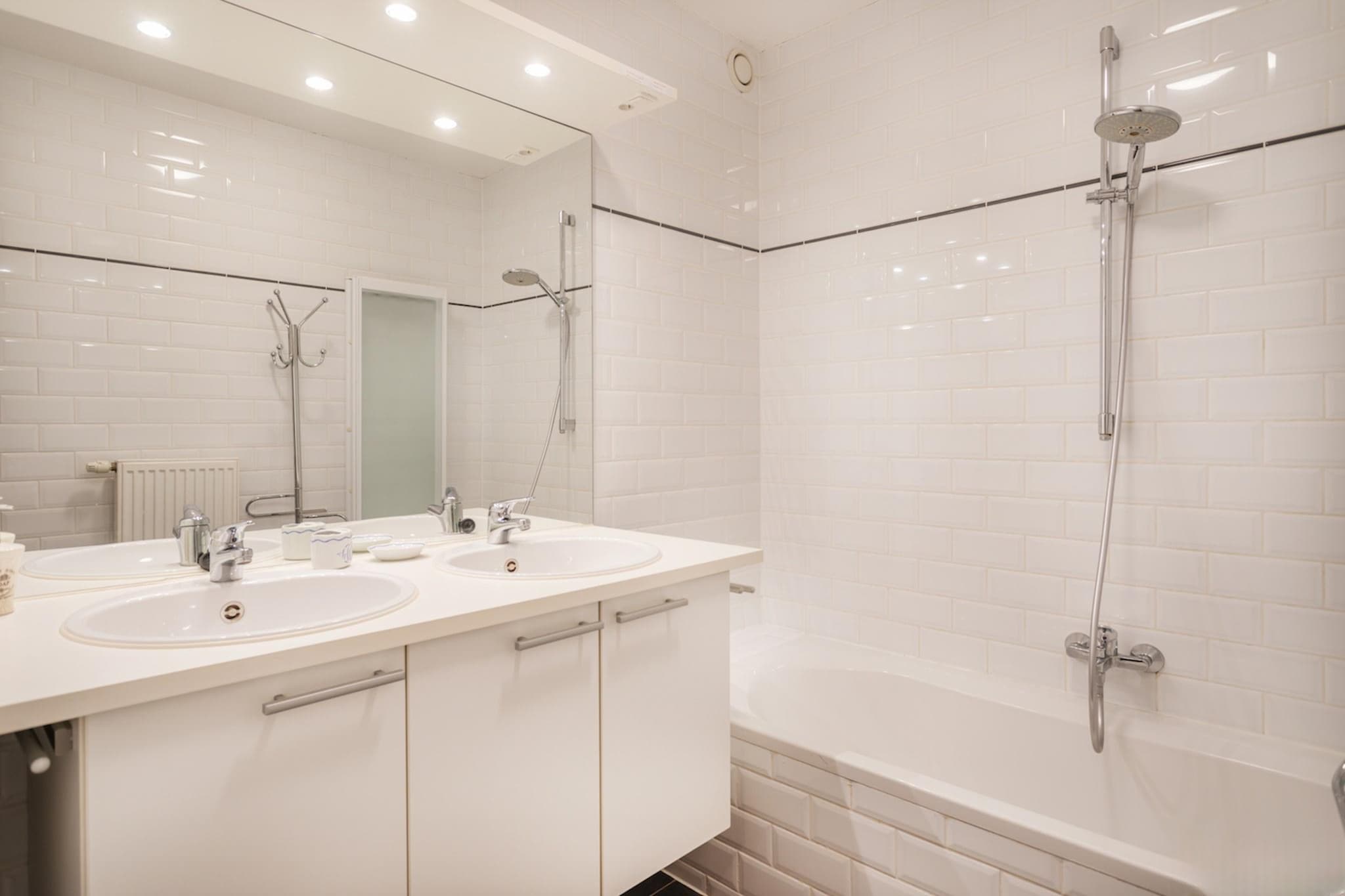 Maeterlinck 0102 + garage 2-Bathroom