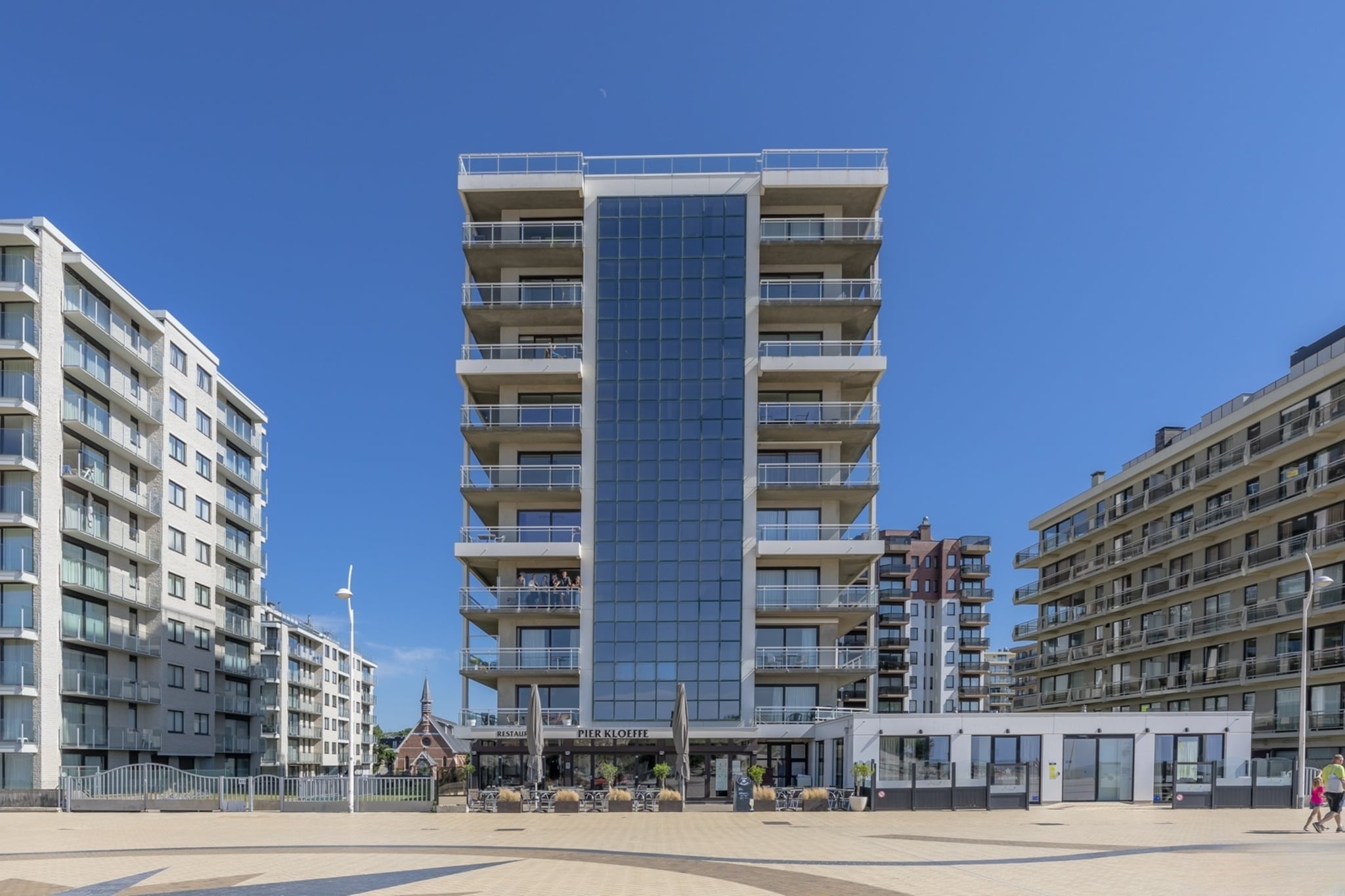 Apartment with panoramic sea view in De Panne