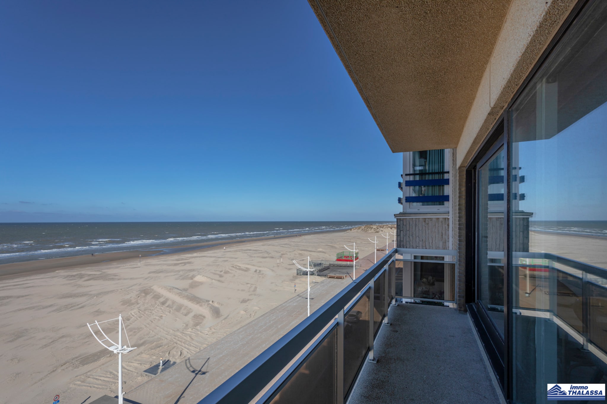 Quo Vadis 0501 + garage 83-Terrassenbalkon