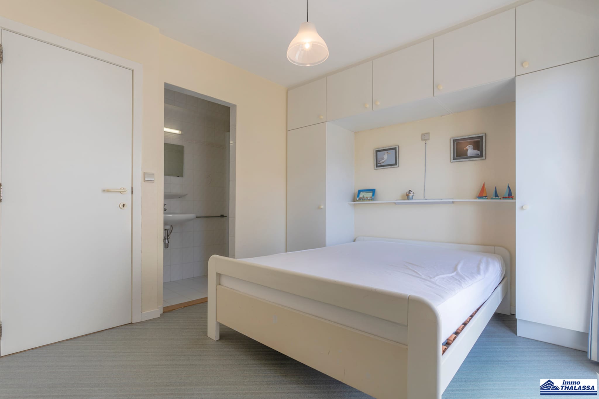 Quo Vadis 0501 + garage 83-Schlafzimmer