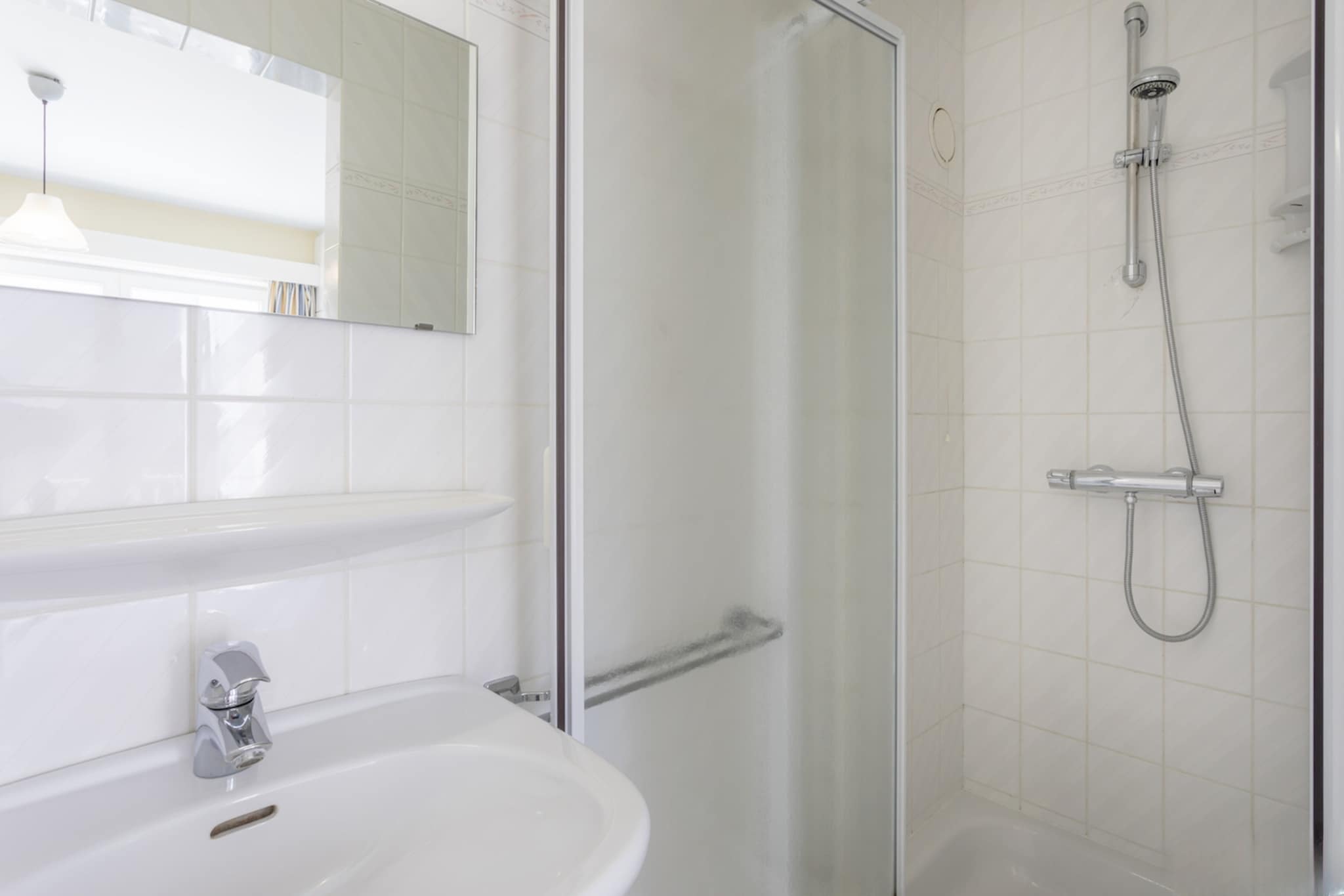 Quo Vadis 0501 + garage 83-Badezimmer