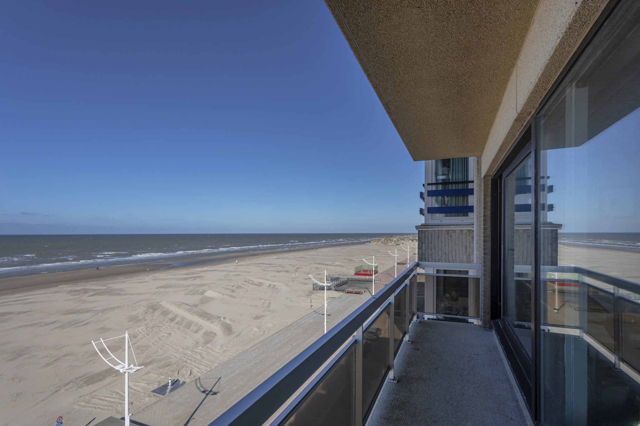 Quo Vadis 0501 + garage 83-Terrassenbalkon