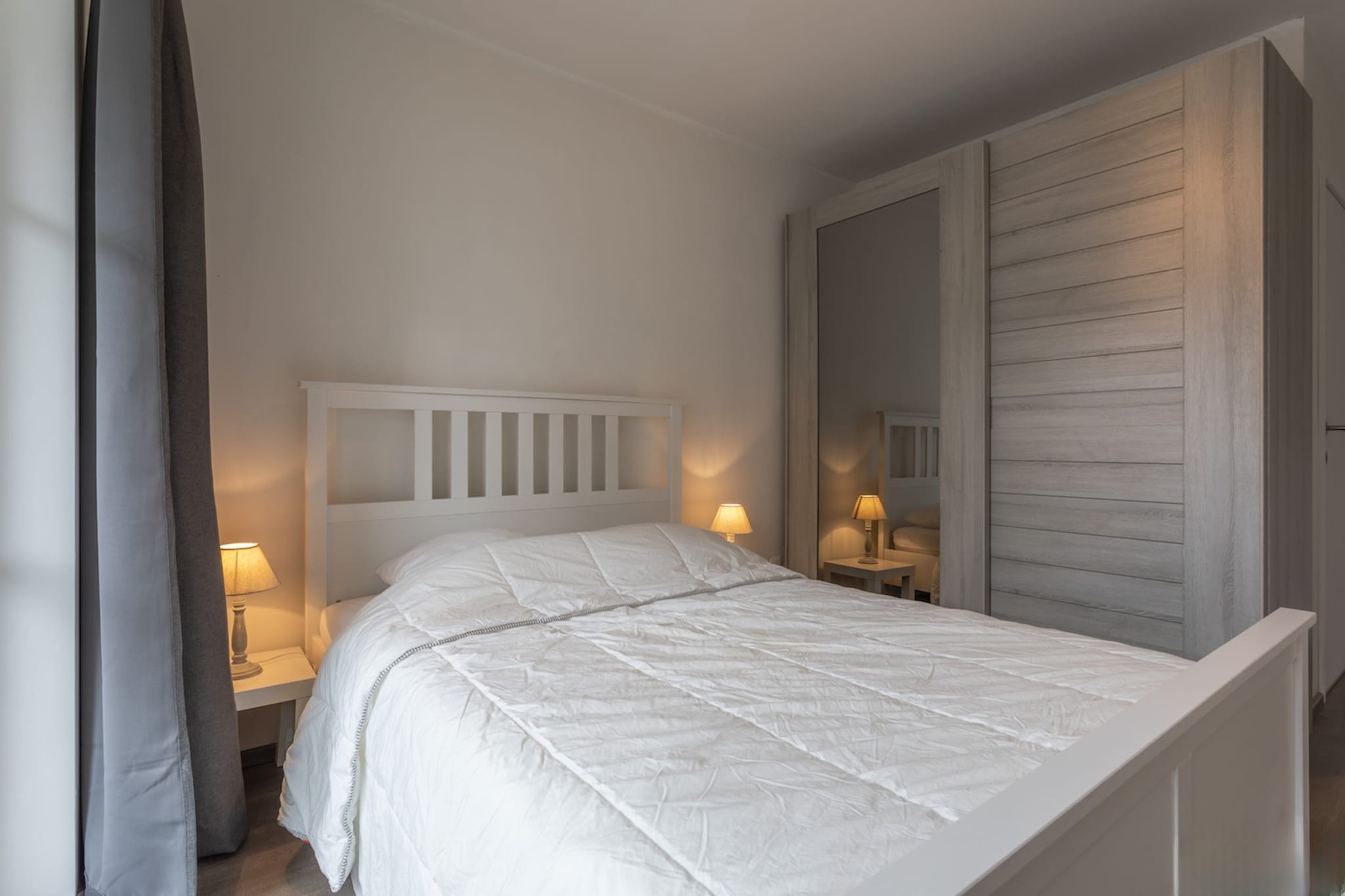 Wilcé 0102-Bedroom